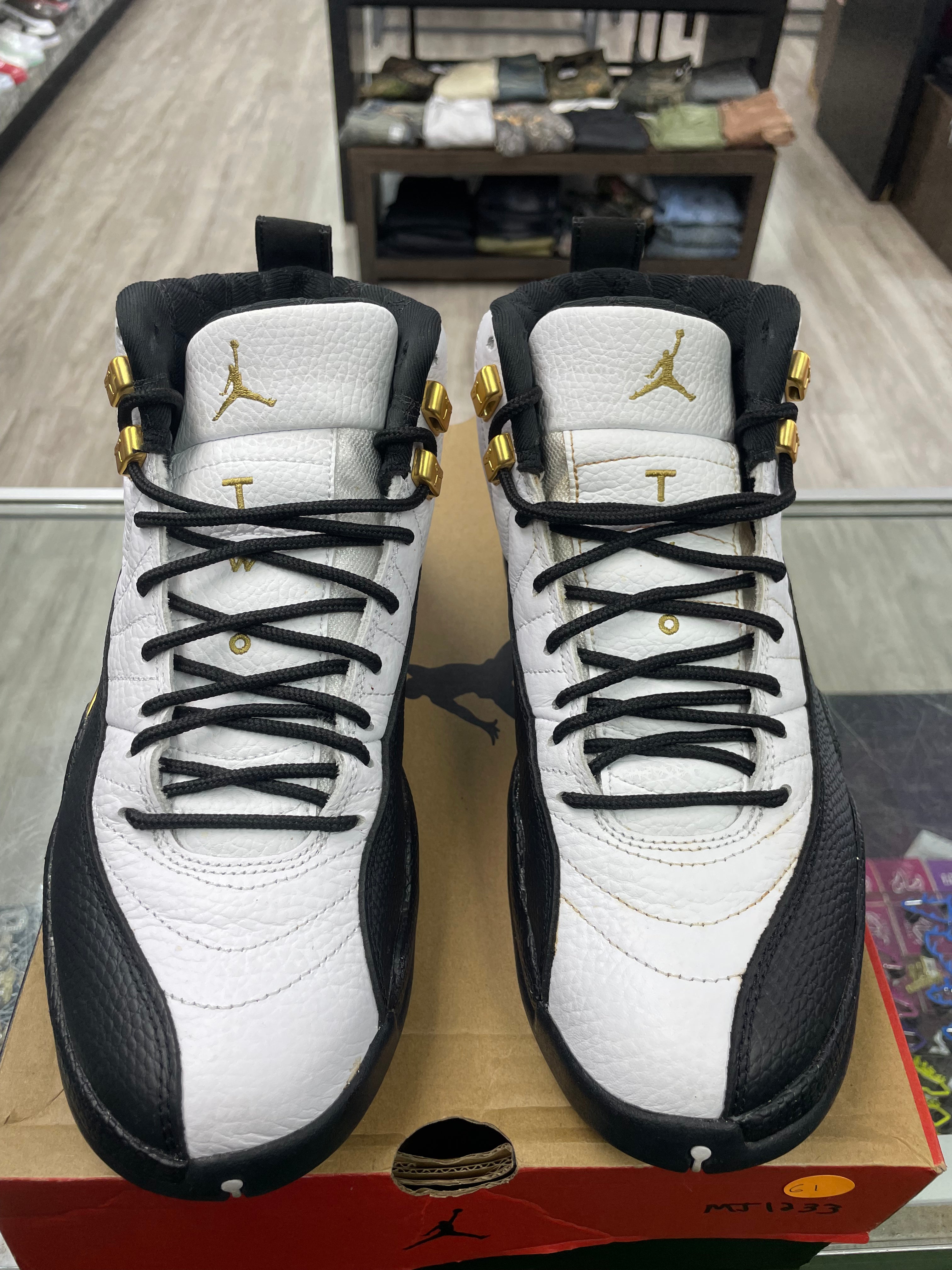 Air Jordan Retro 12 “Royalty Taxi” *Size 8.5 Preowned*