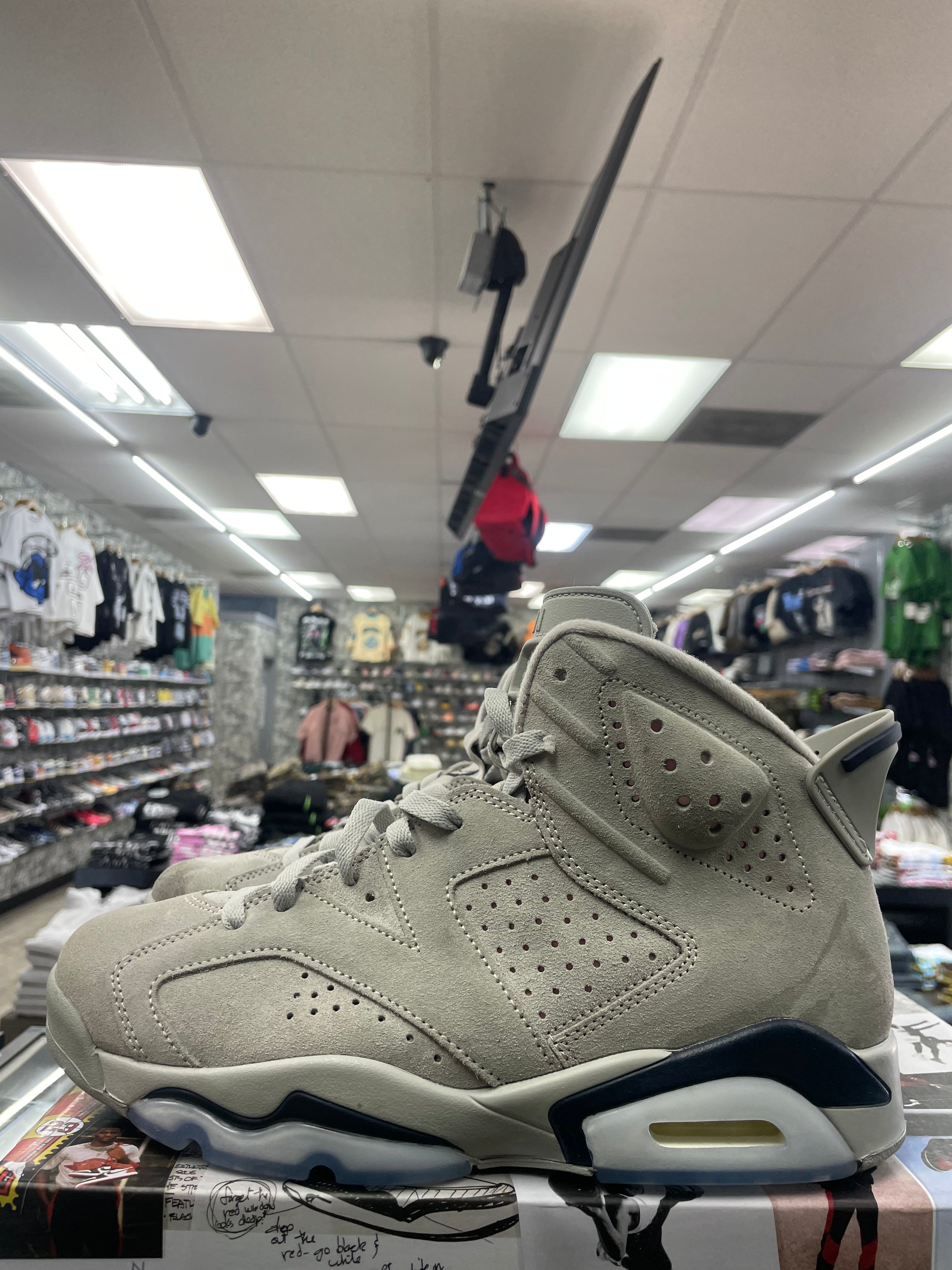 Air Jordan Retro 6 “Georgetown” *Size 9 Preowned*