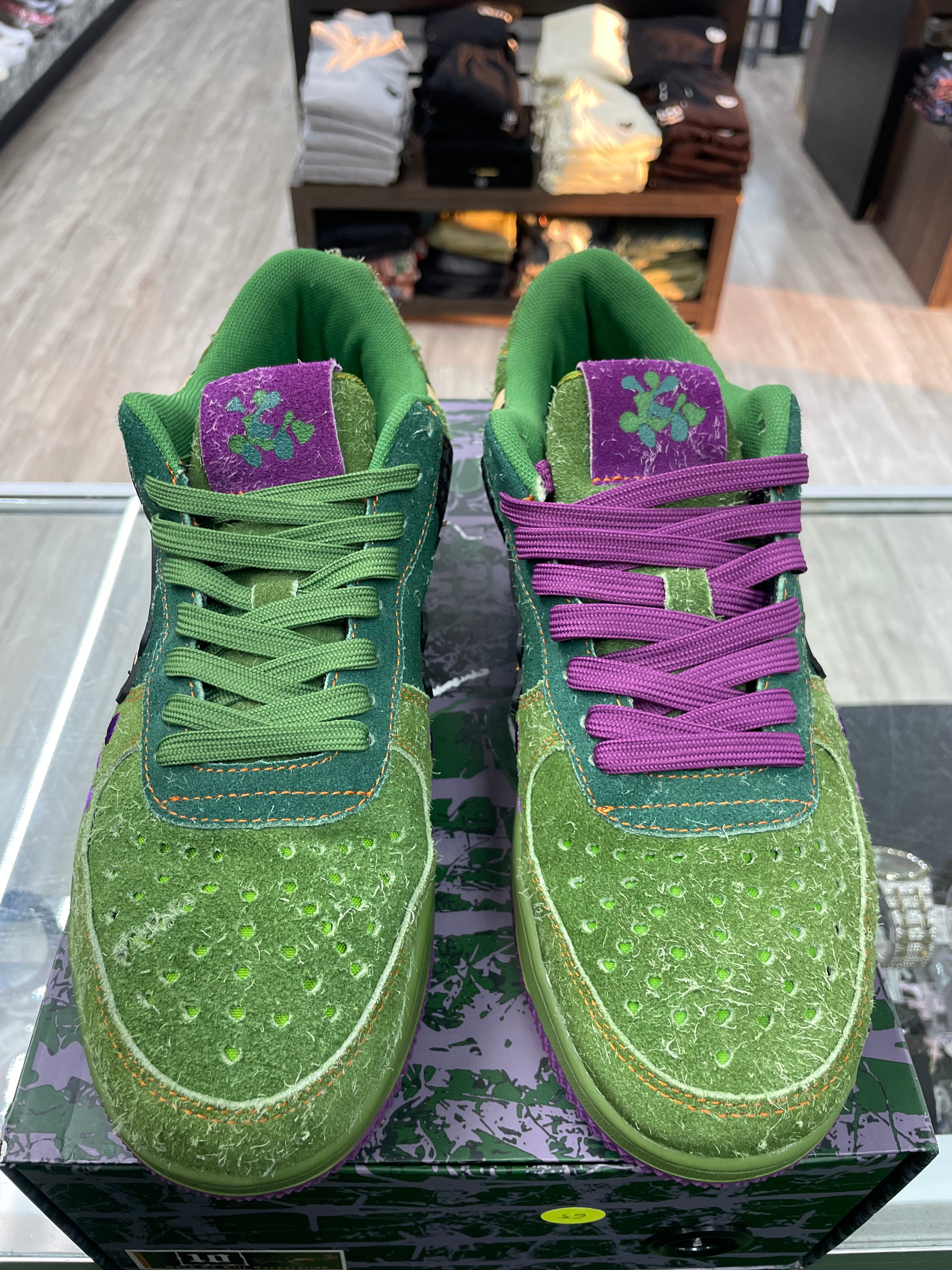 Love Kills “Purple/Green” *Size 10 Preowned*