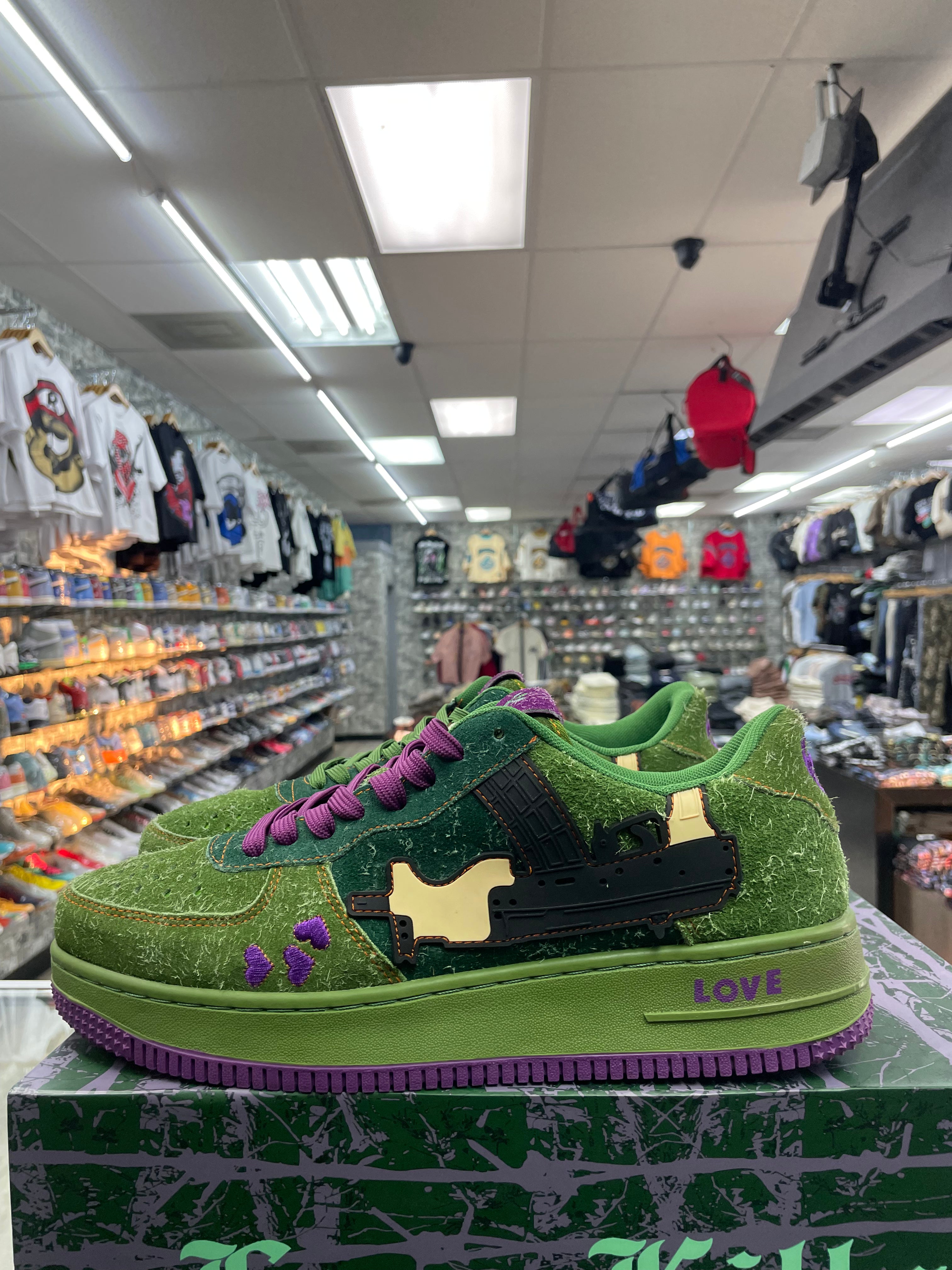 Love Kills “Purple/Green” *Size 10 Preowned*