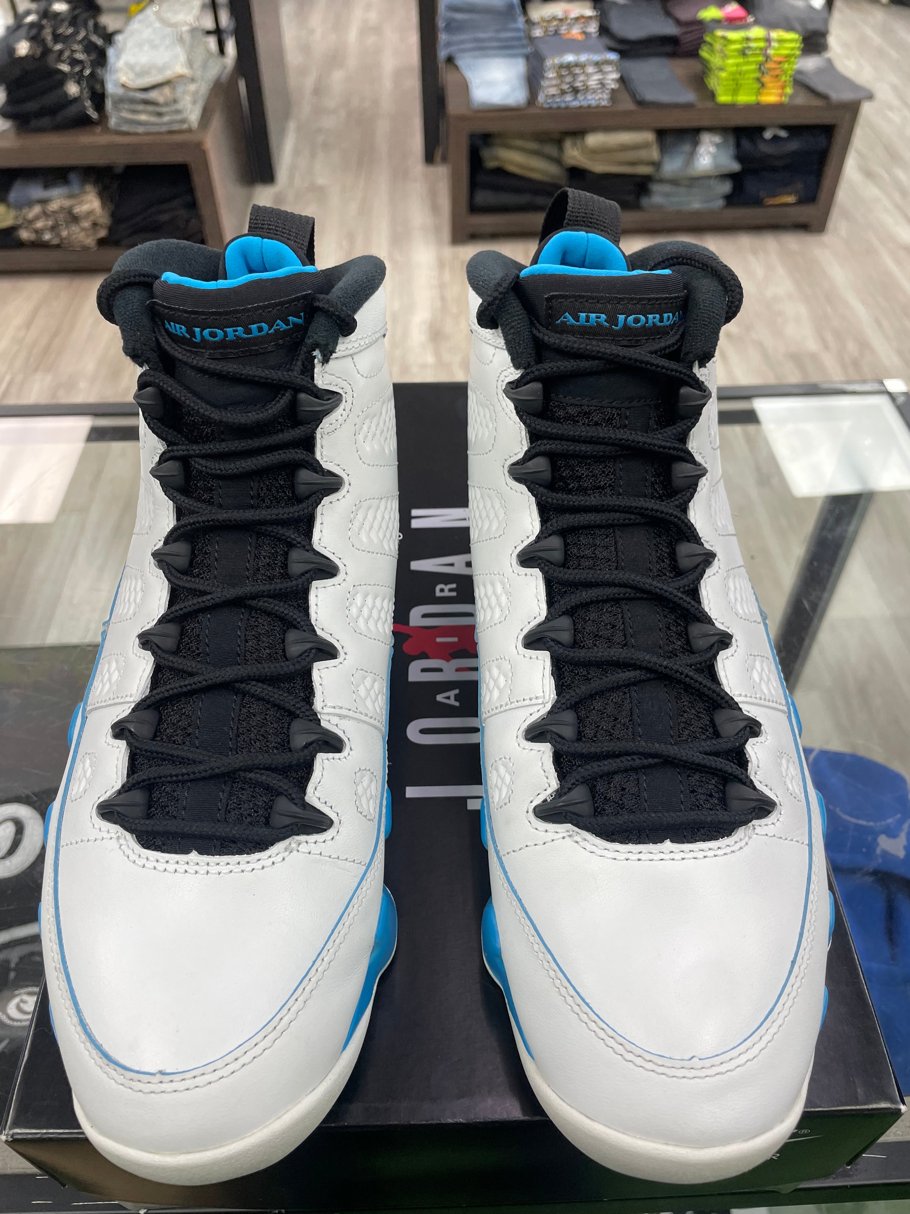 Air Jordan Retro 9 “Powder Blue” *Size 8 Preowned*