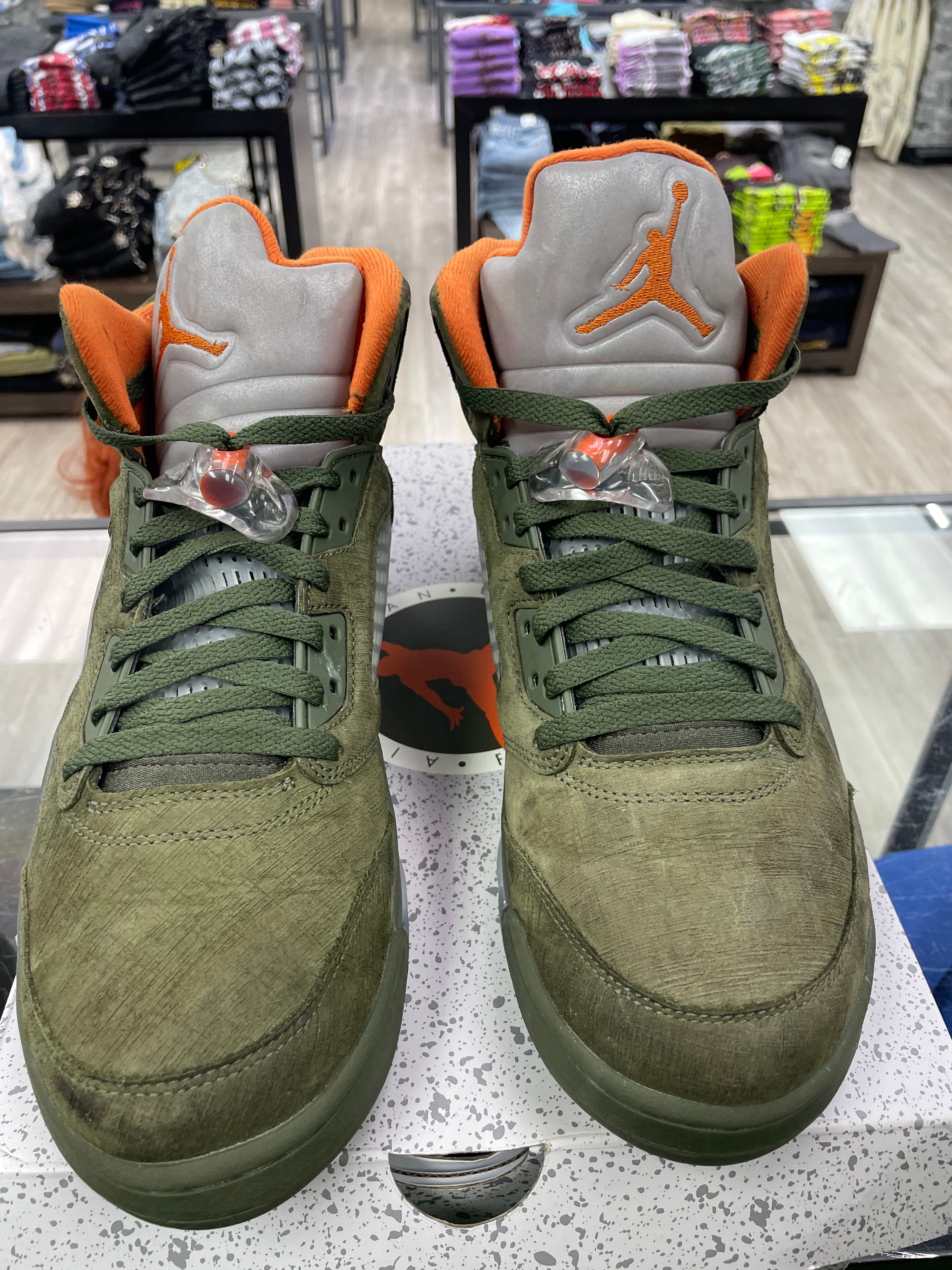 Air Jordan Retro 5 “Olive” *Size 12 Preowned*