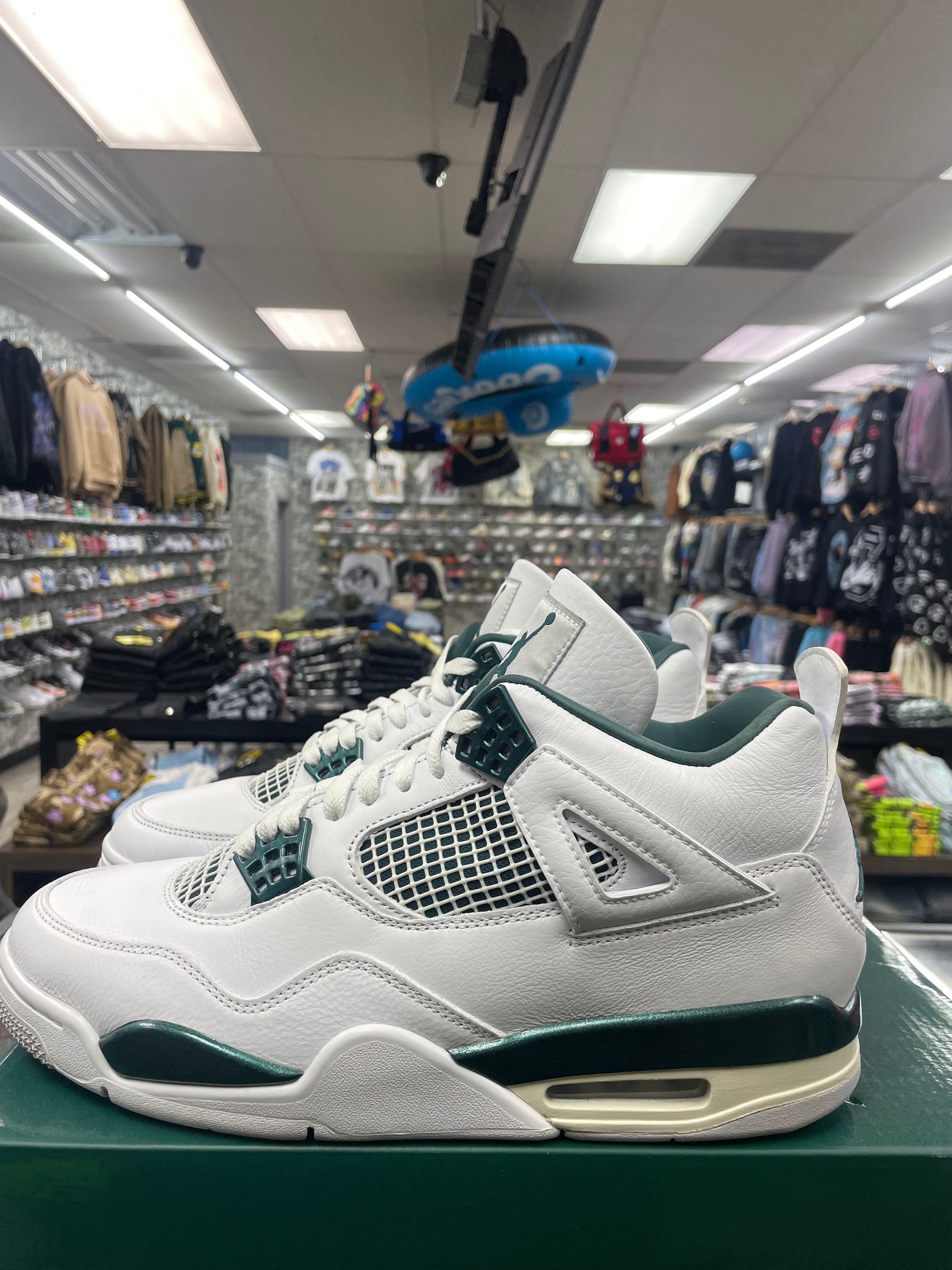 Air Jordan Retro 4 “Oxidized Green” *Size 10.5 Preowned*