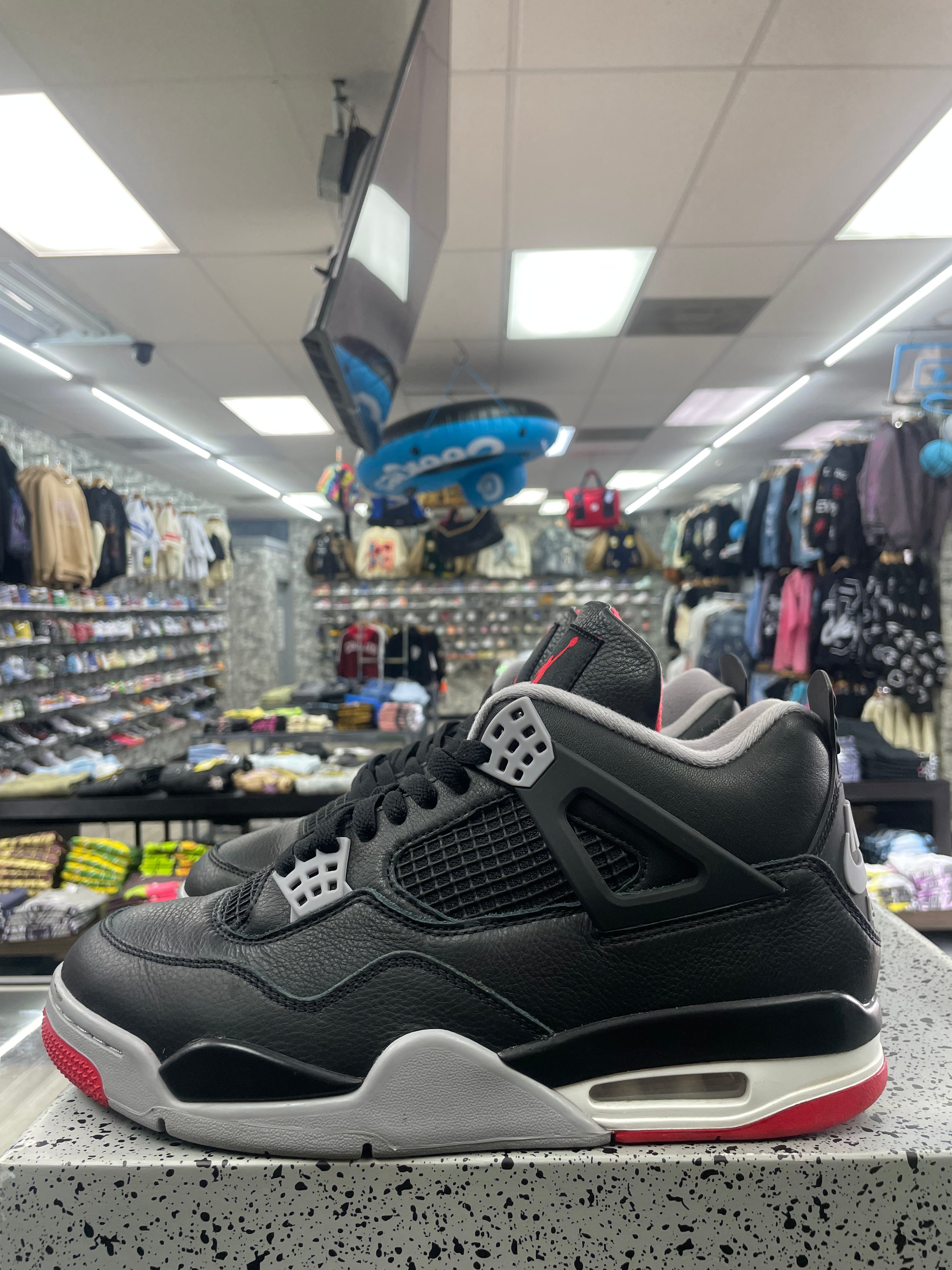 Air Jordan Retro 4 “Bred Reimagined” *Size 10 Preowned*