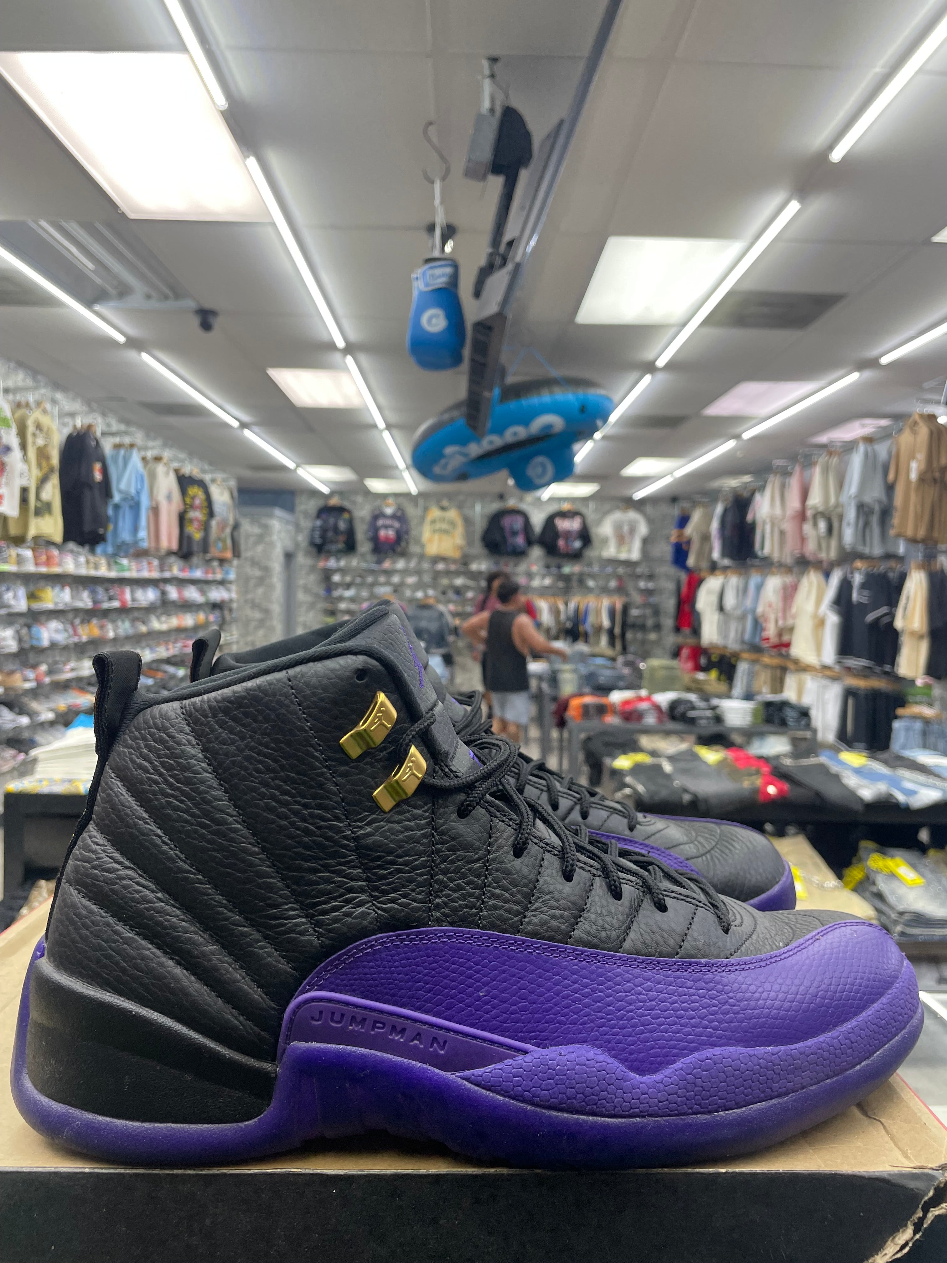 Air Jordan Retro 12 “Field Purple” Size 13 Preowned*