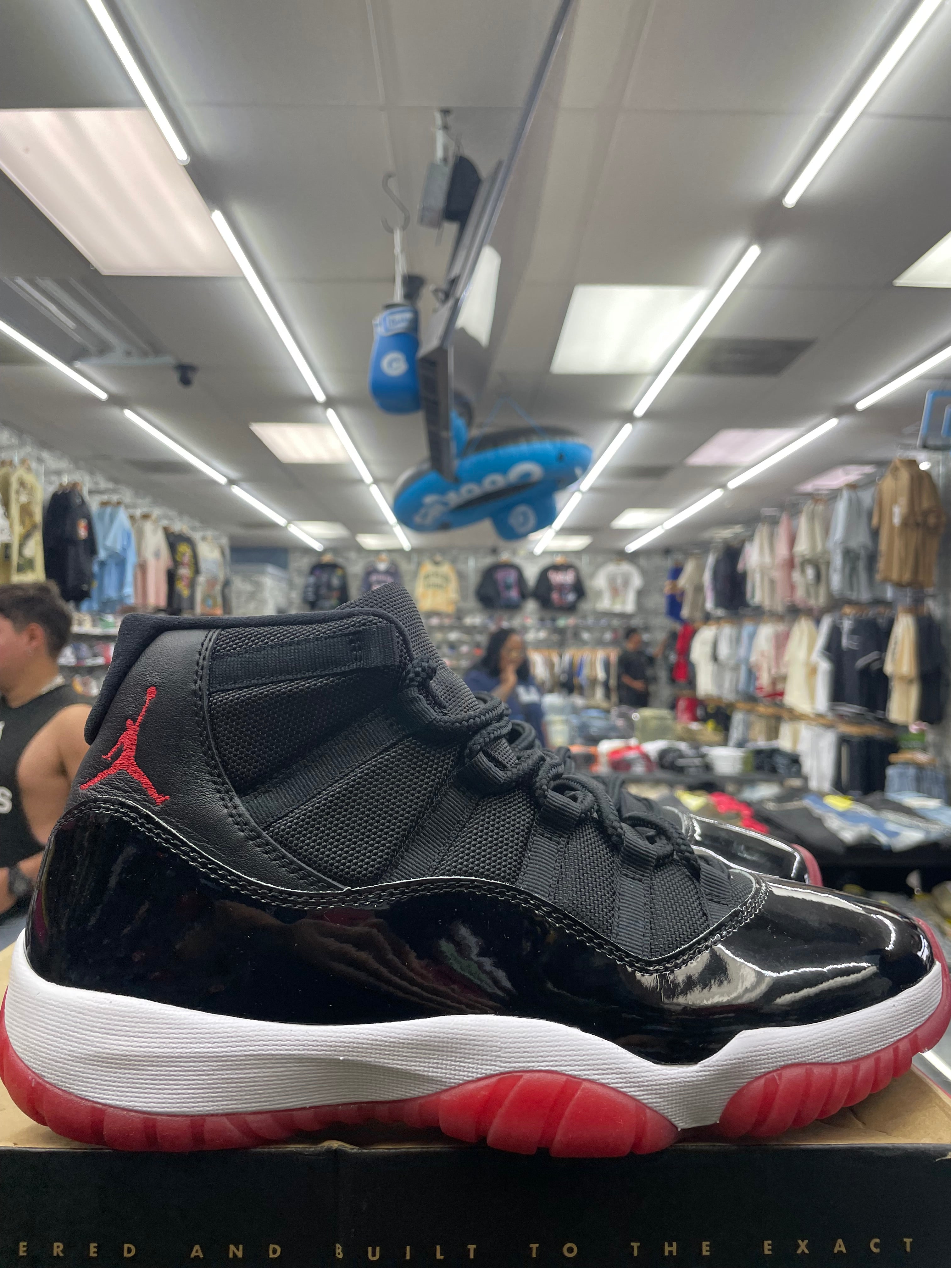 Air Jordan Retro 11 “Playoffs Bred” *Size 10.5 Preowned*