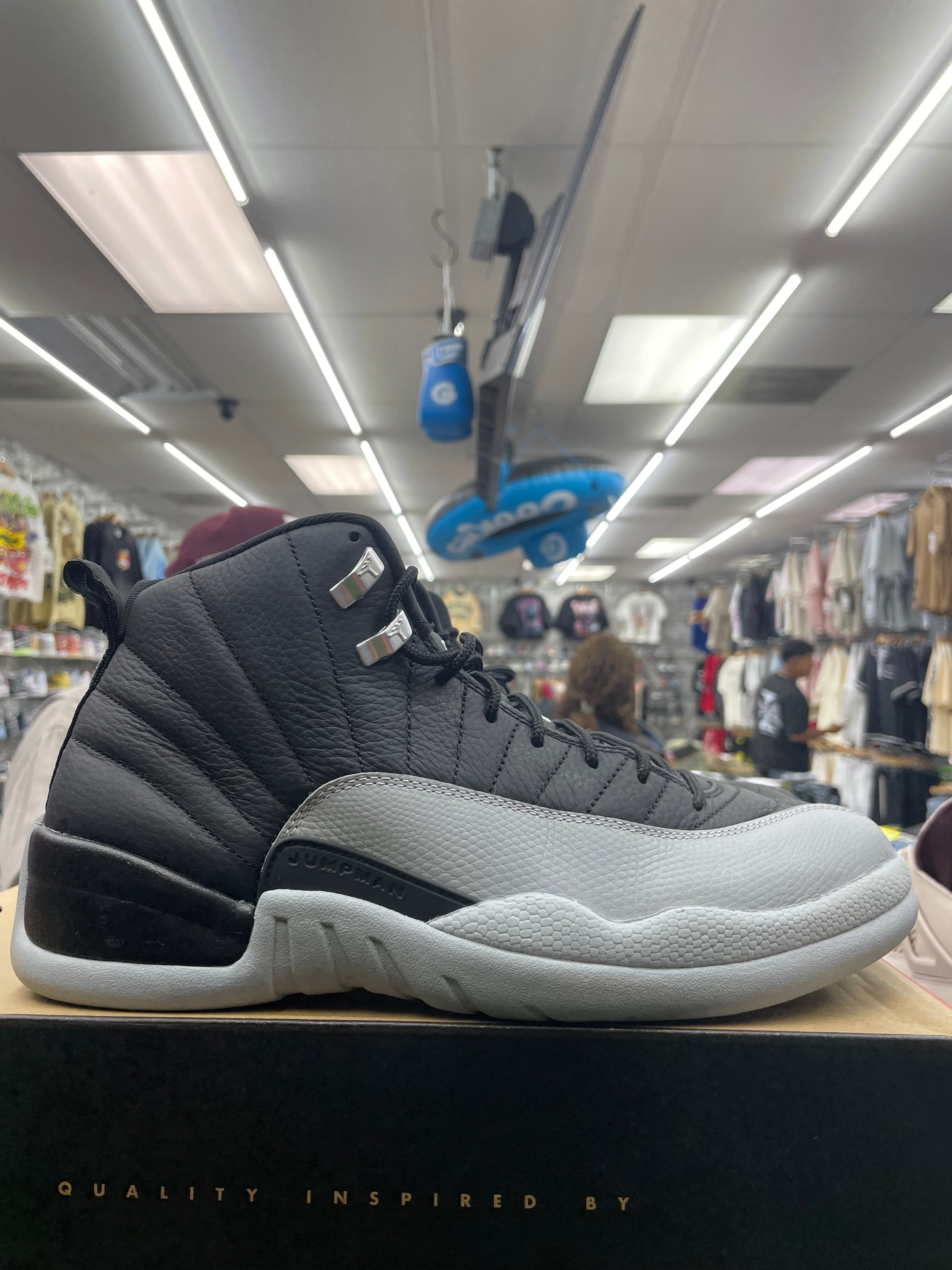 Air Jordan Retro 12 “Barons” *Size 11 Preowned*