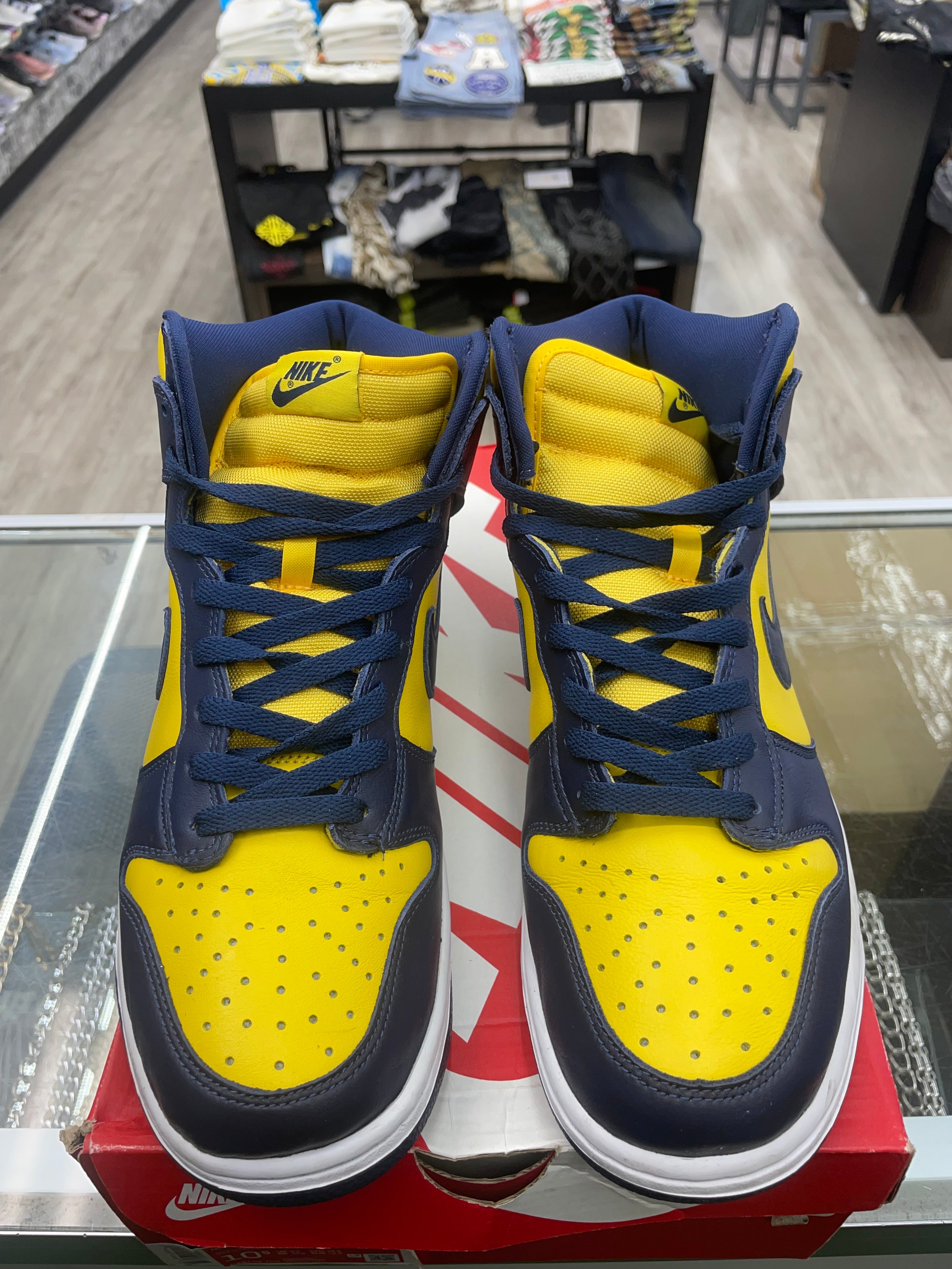 Nike Dunk High “Michigan” *Size 10.5 Preowned*