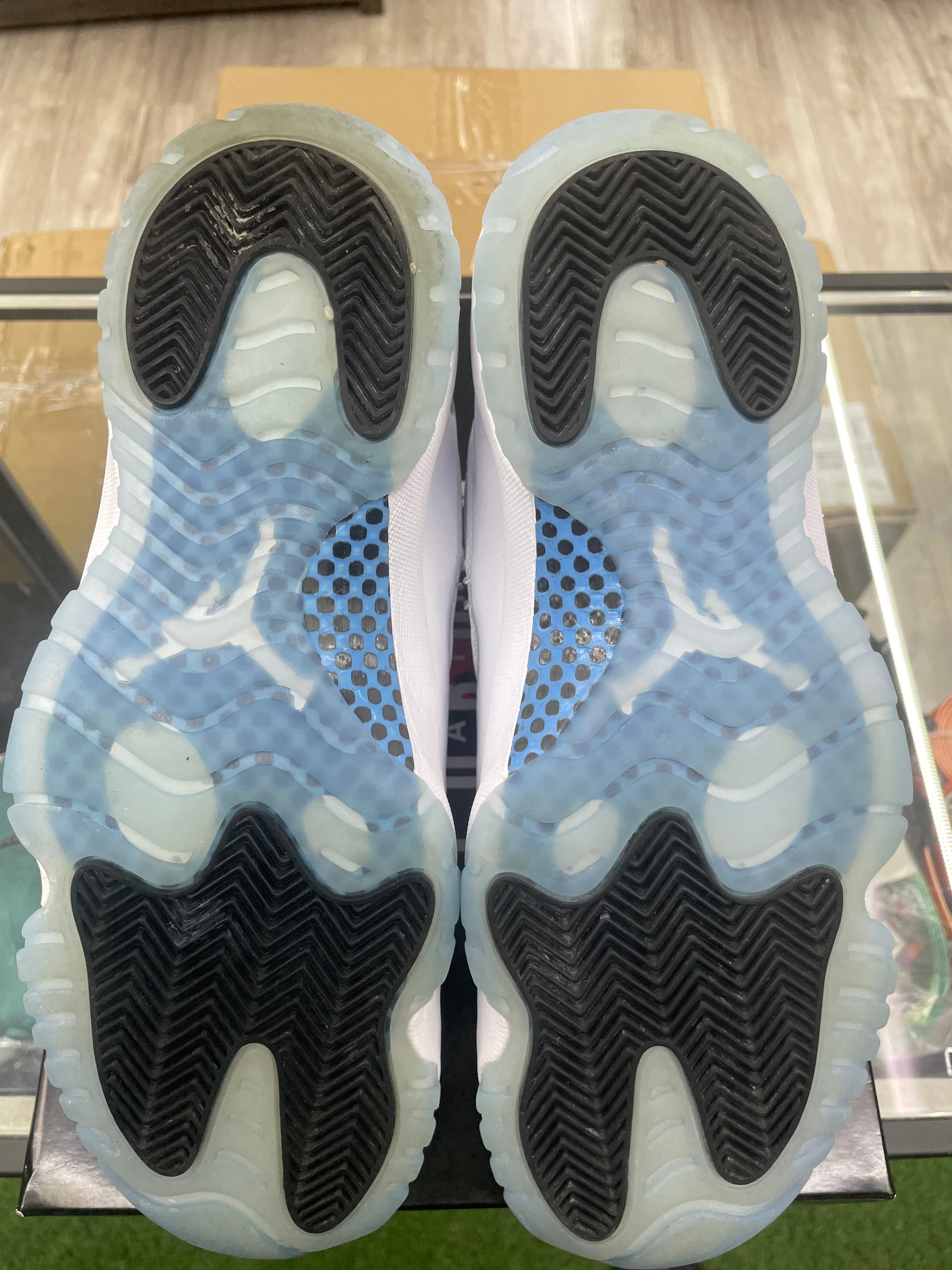 Air Jordan Retro 11 “Legend Blue” *Size 10.5 Preowned*