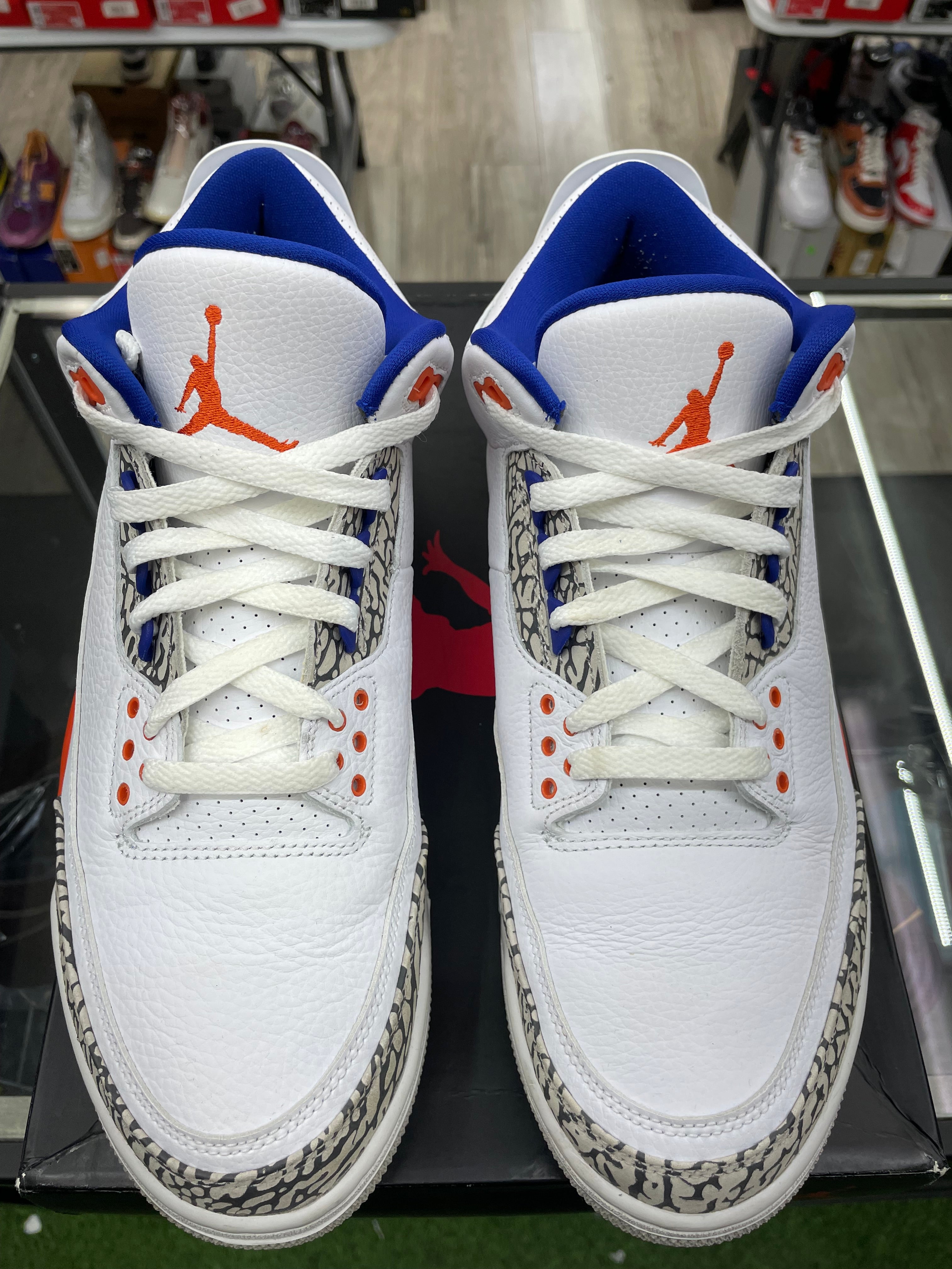 Air Jordan Retro 3 “Knicks” *Size 11 Preowned*