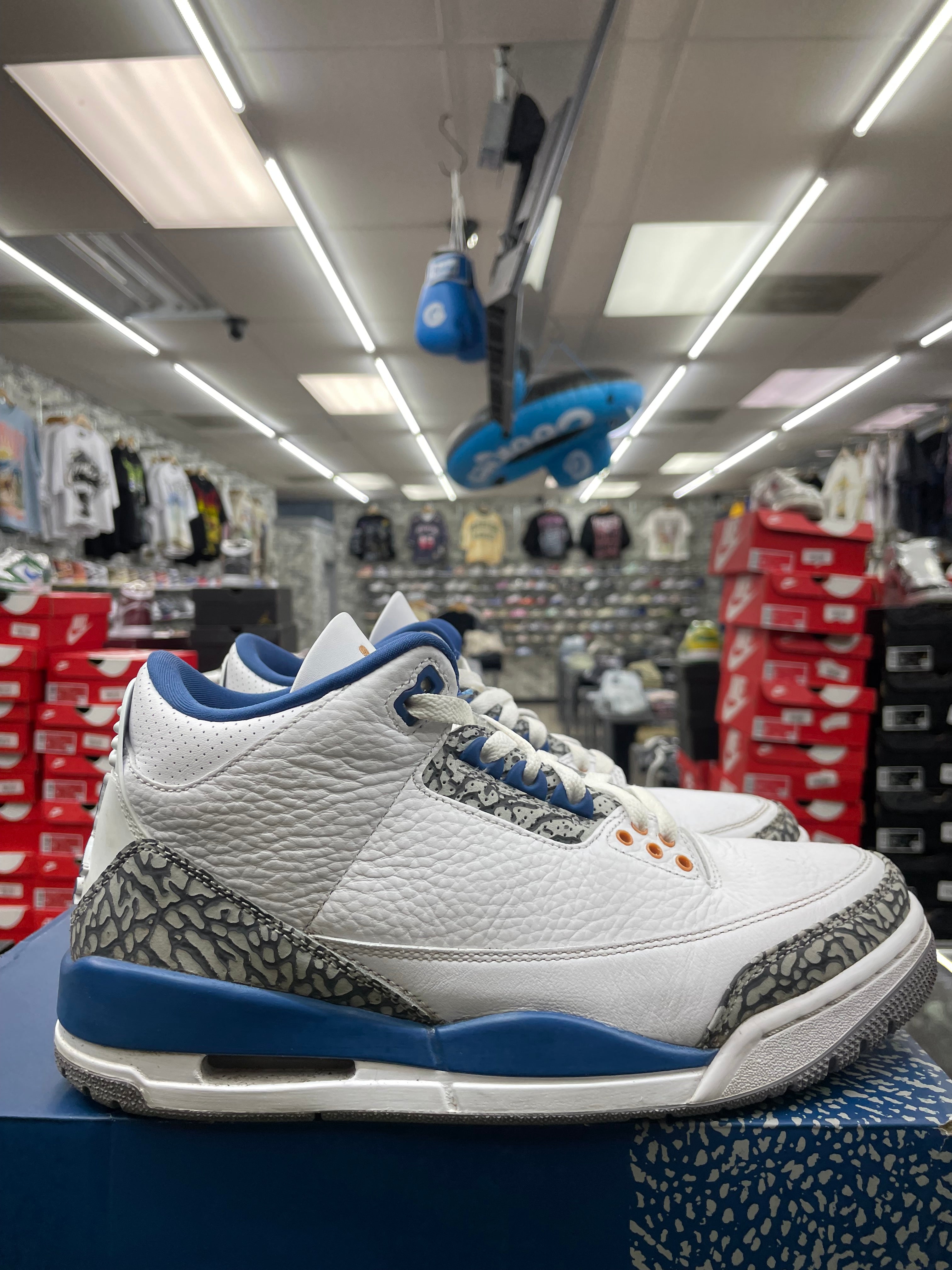 Air Jordan Retro 3 “Wizard” *Size 8.5 Preowned*
