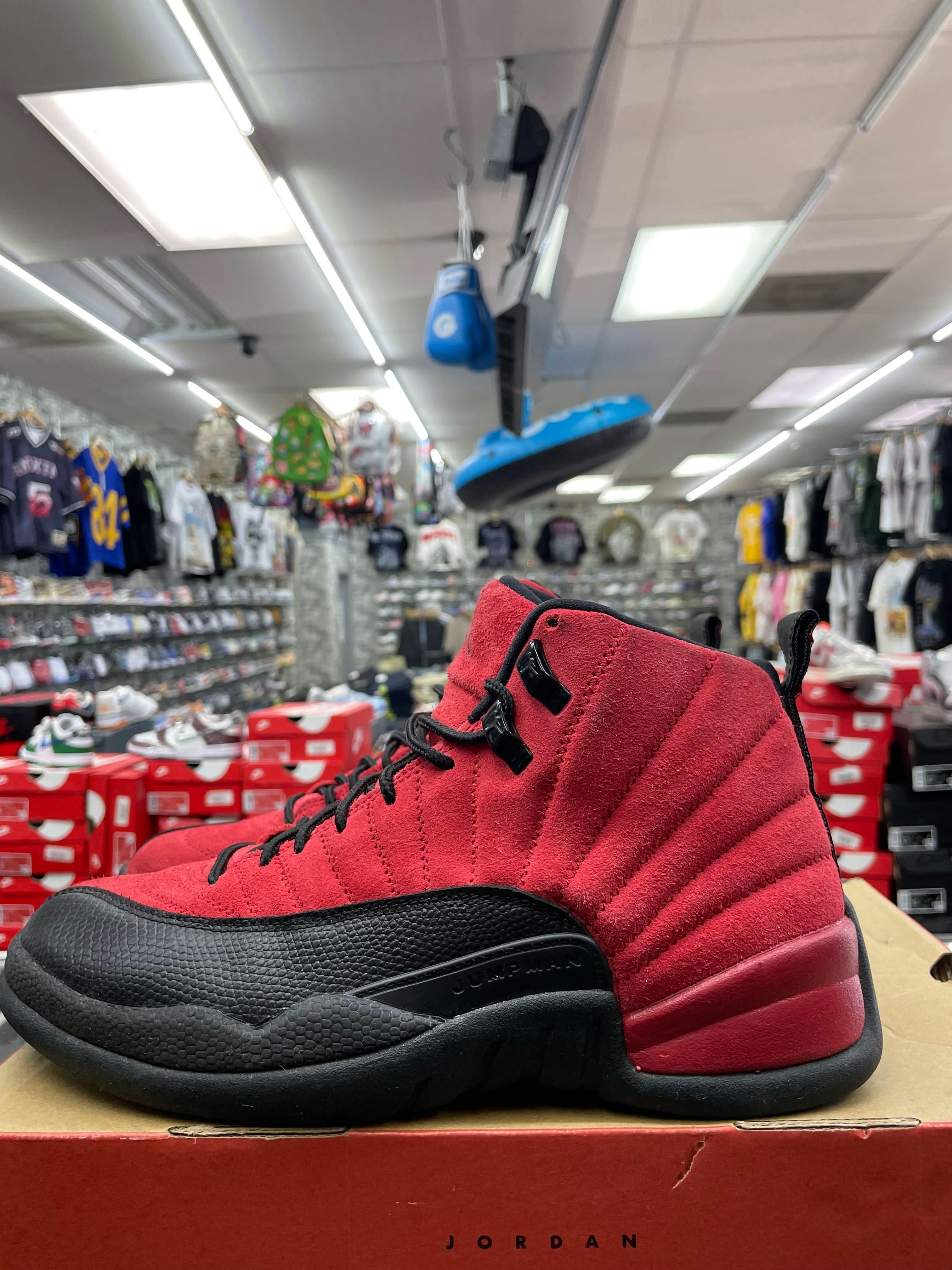 Air Jordan Retro 12 “Reverse Flu Game” *Size 8 Preowned*