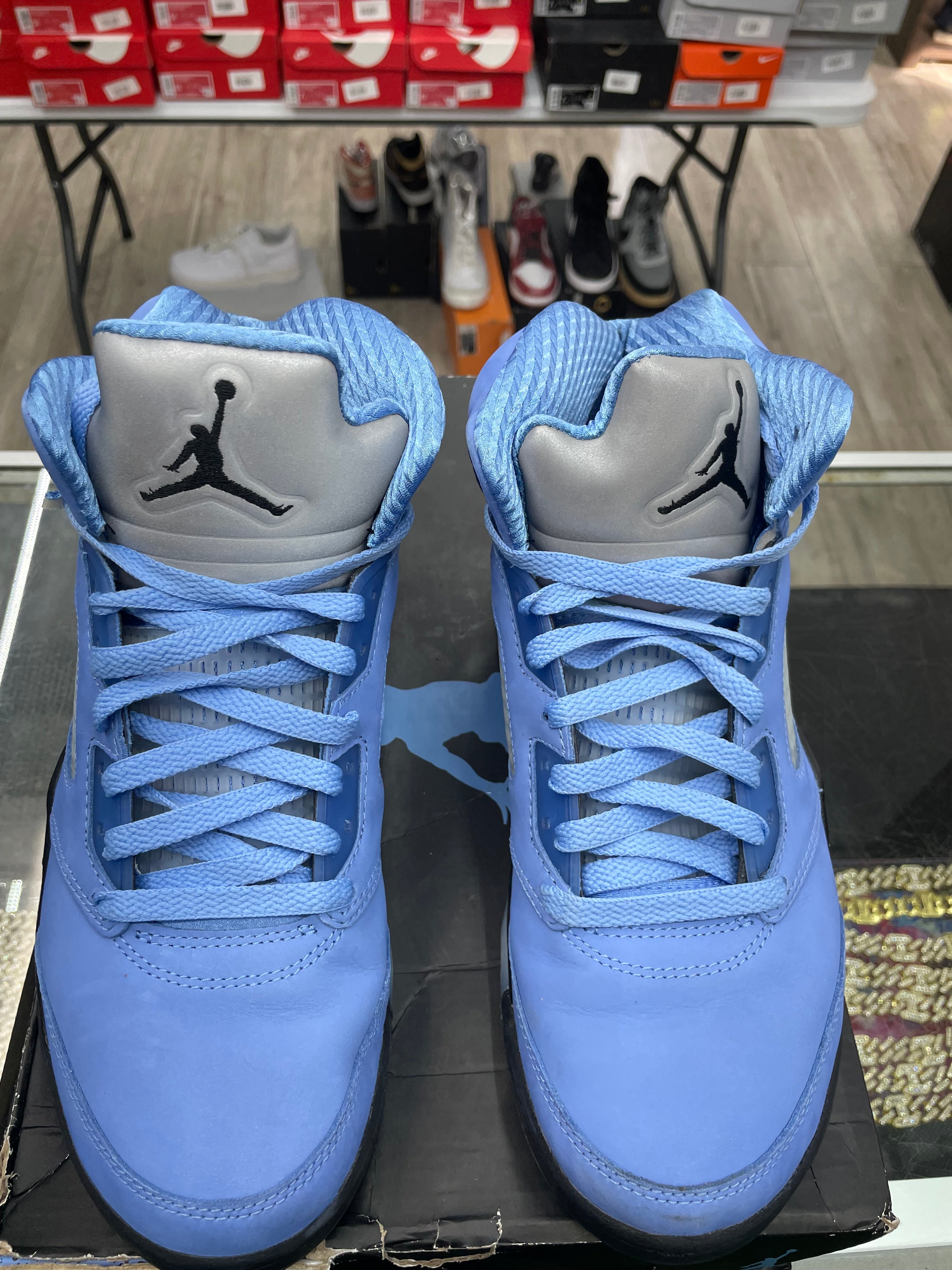 Air Jordan Retro 5 “Unc University Blue” *Size 8.5 Preowned*