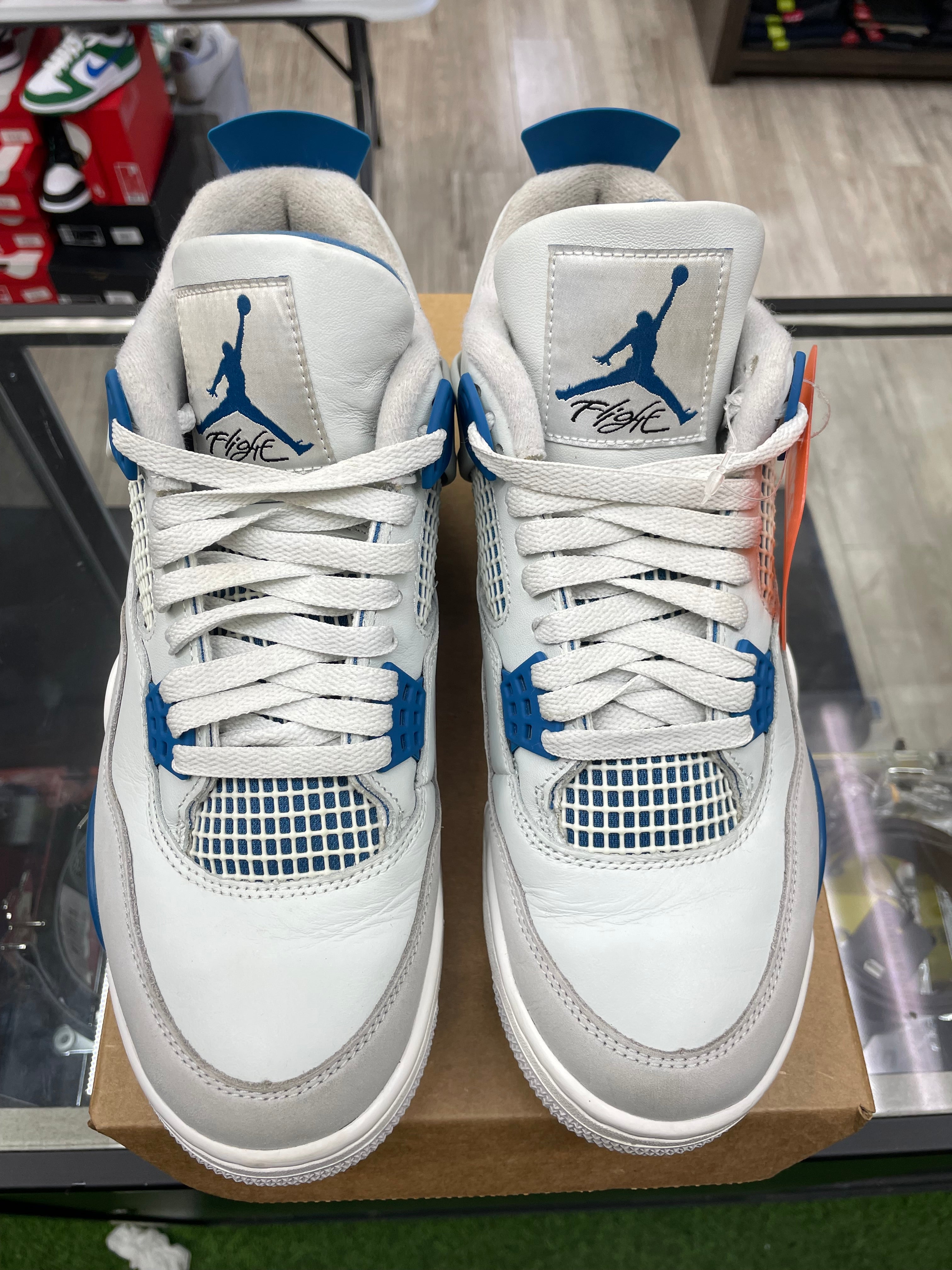 Air Jordan Retro 4 “Military Blue” *Size 9 Preowned*