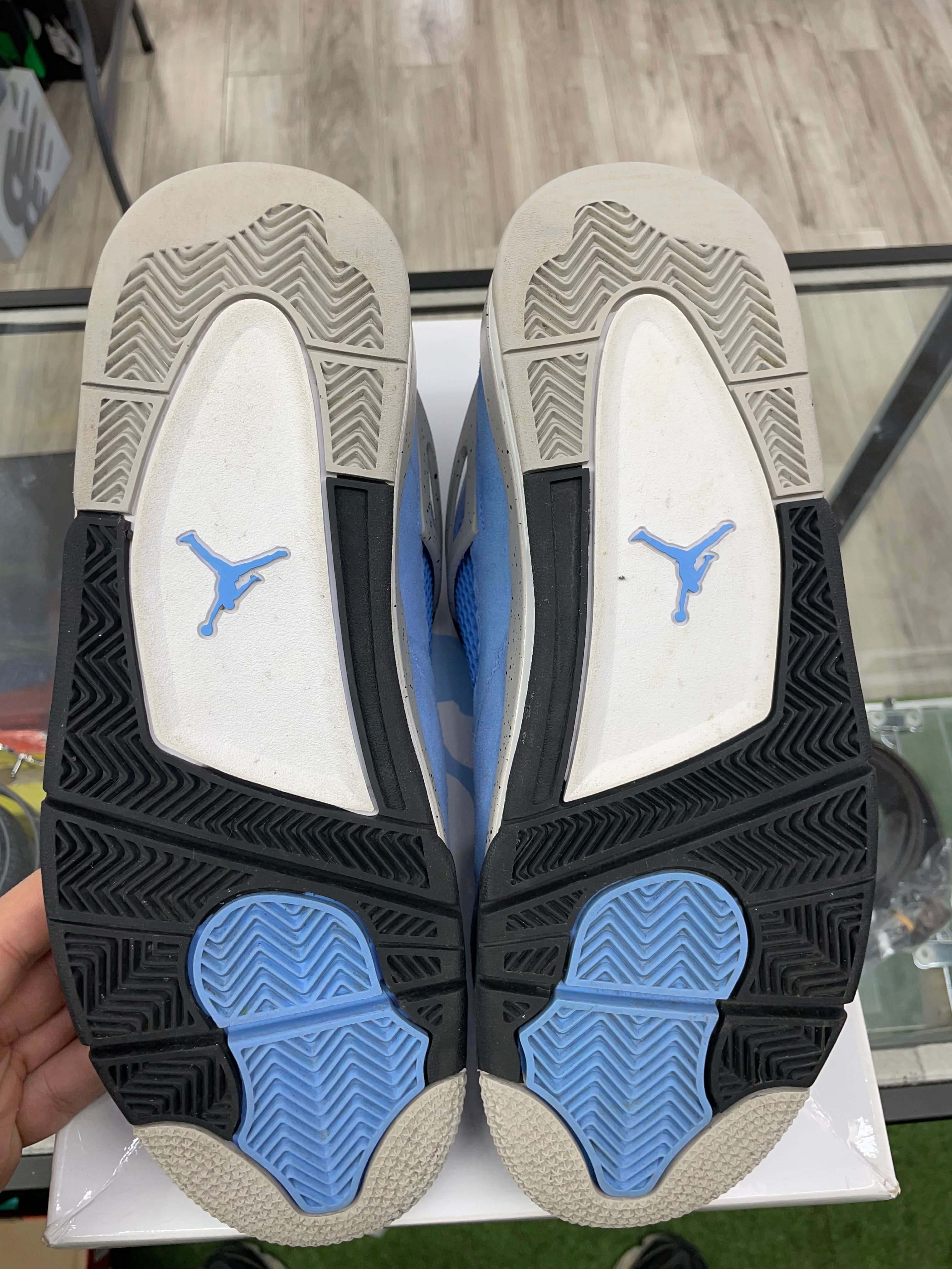 Air Jordan Retro 4 “University Blue” *Size 11 Preowned*