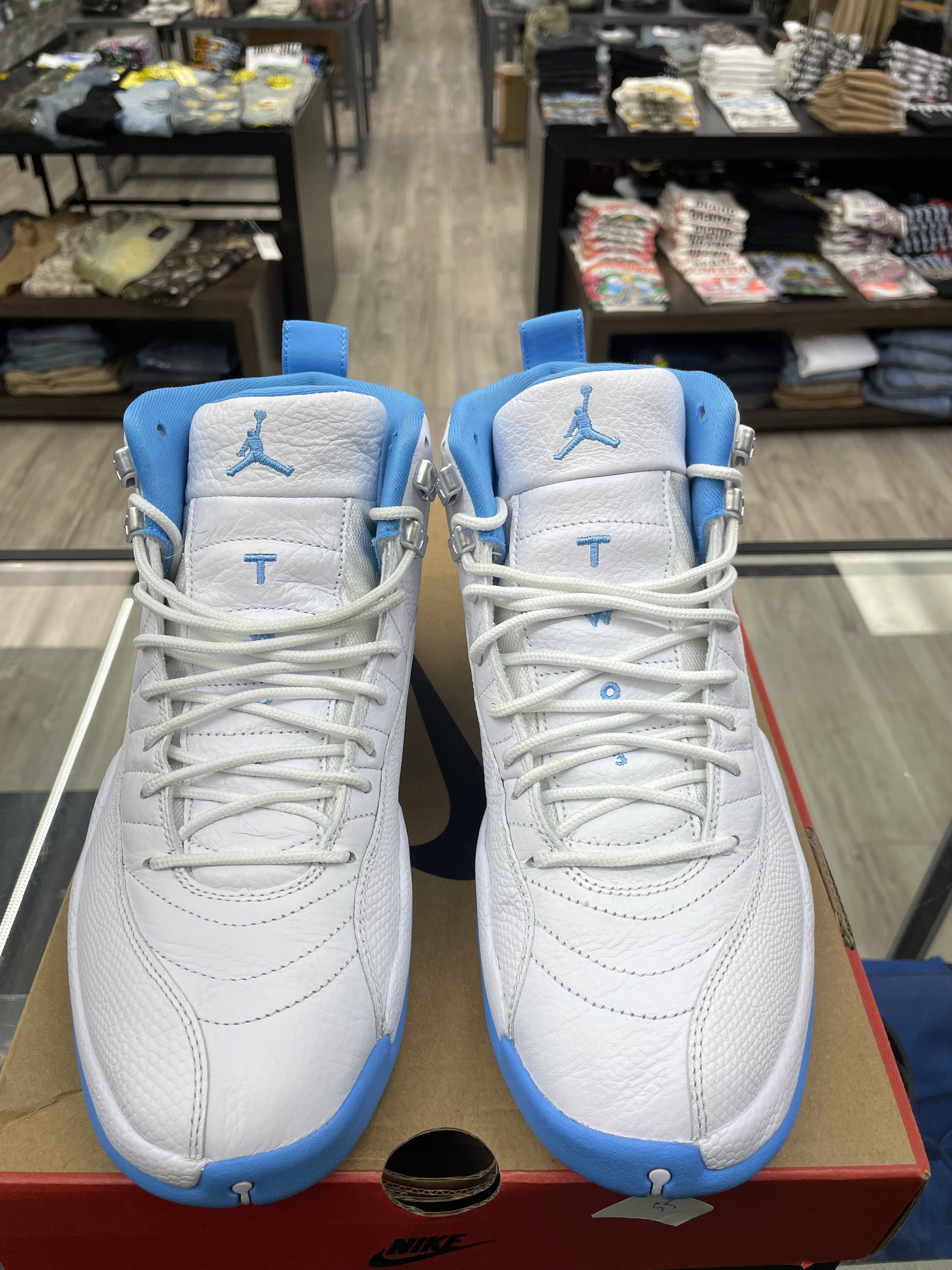 Air Jordan Retro 12  “Melo” *Size 9 Preowned*