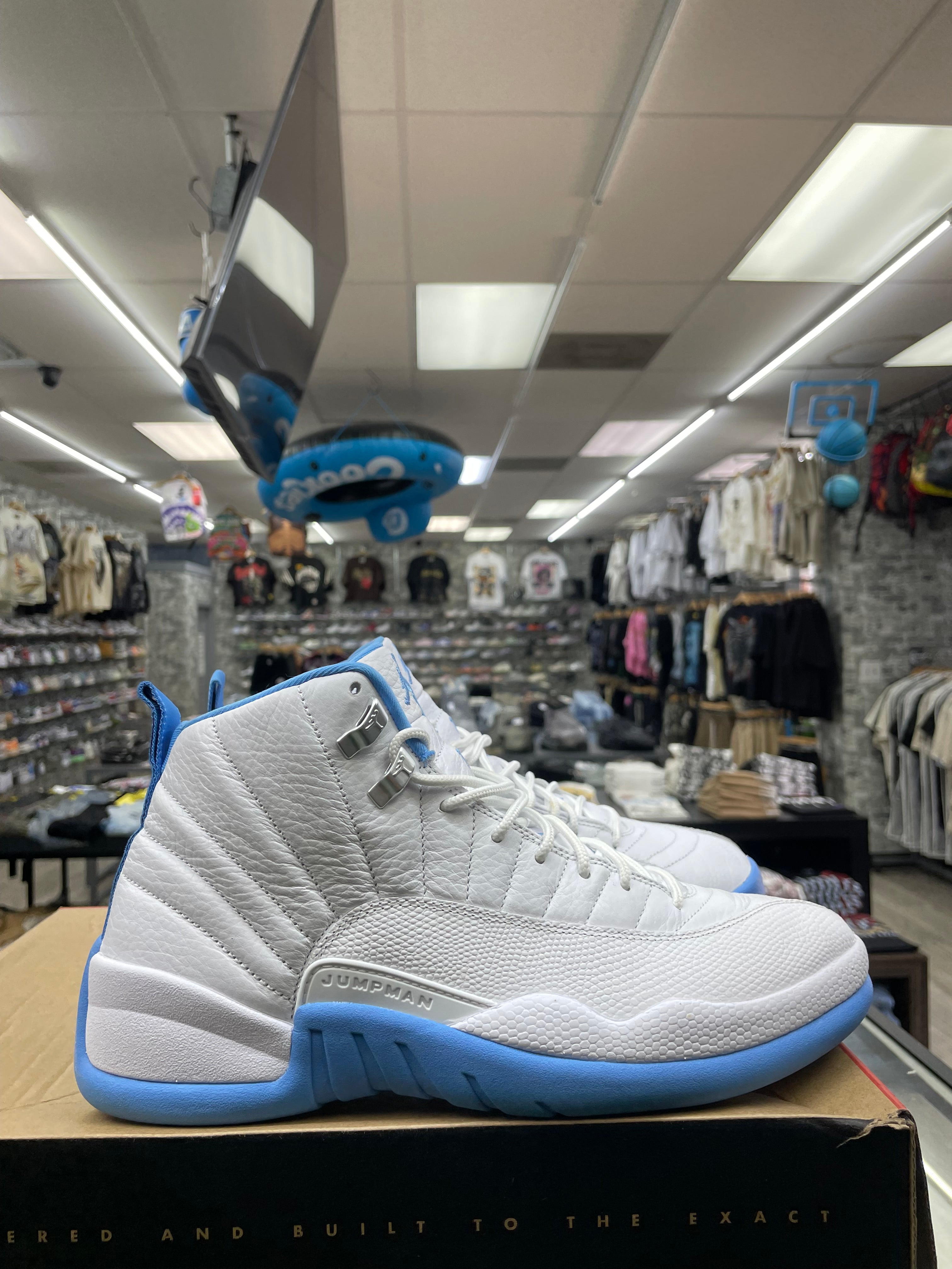Air Jordan Retro 12  “Melo” *Size 9 Preowned*