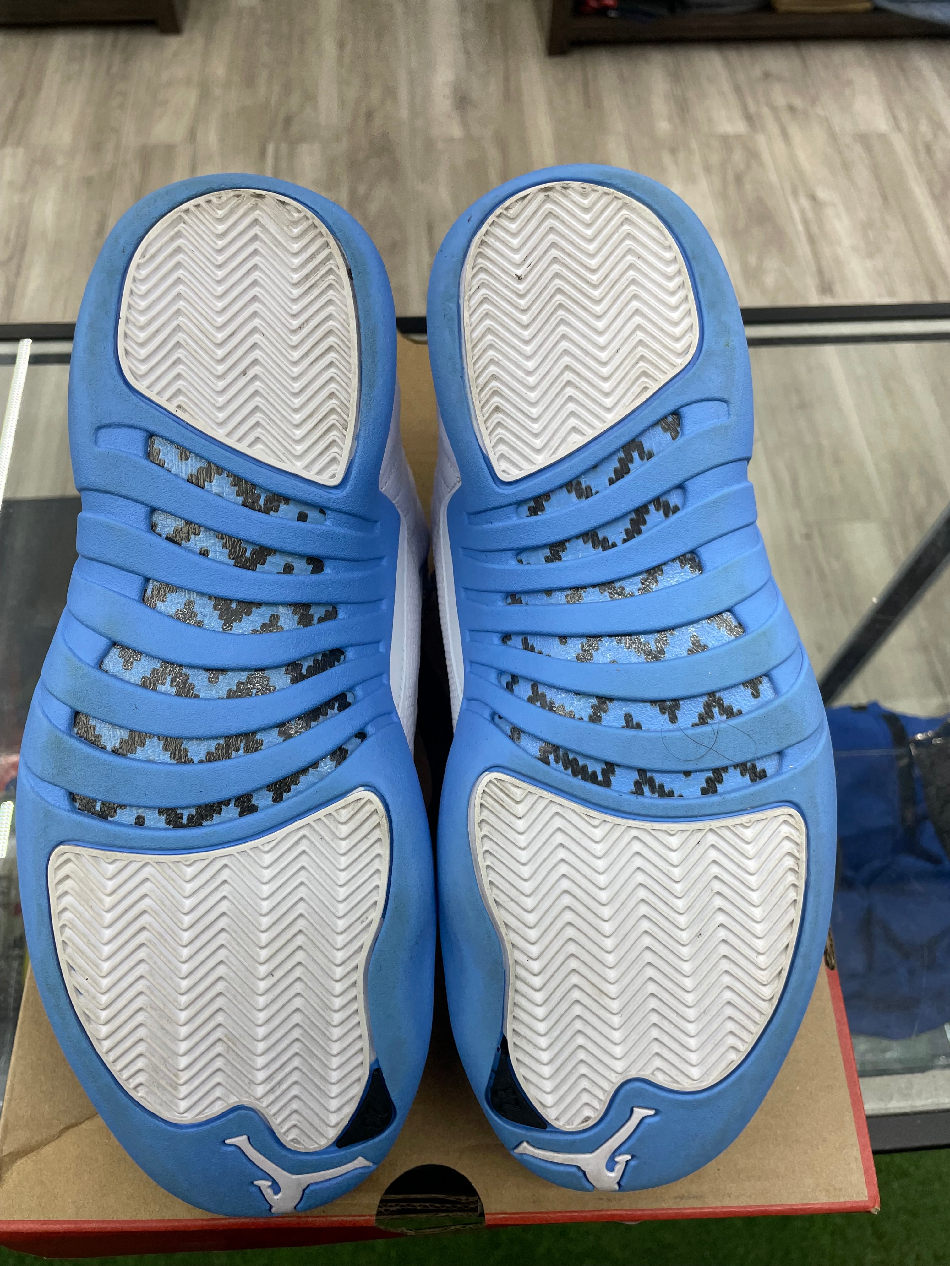Air Jordan Retro 12  “Melo” *Size 9 Preowned*