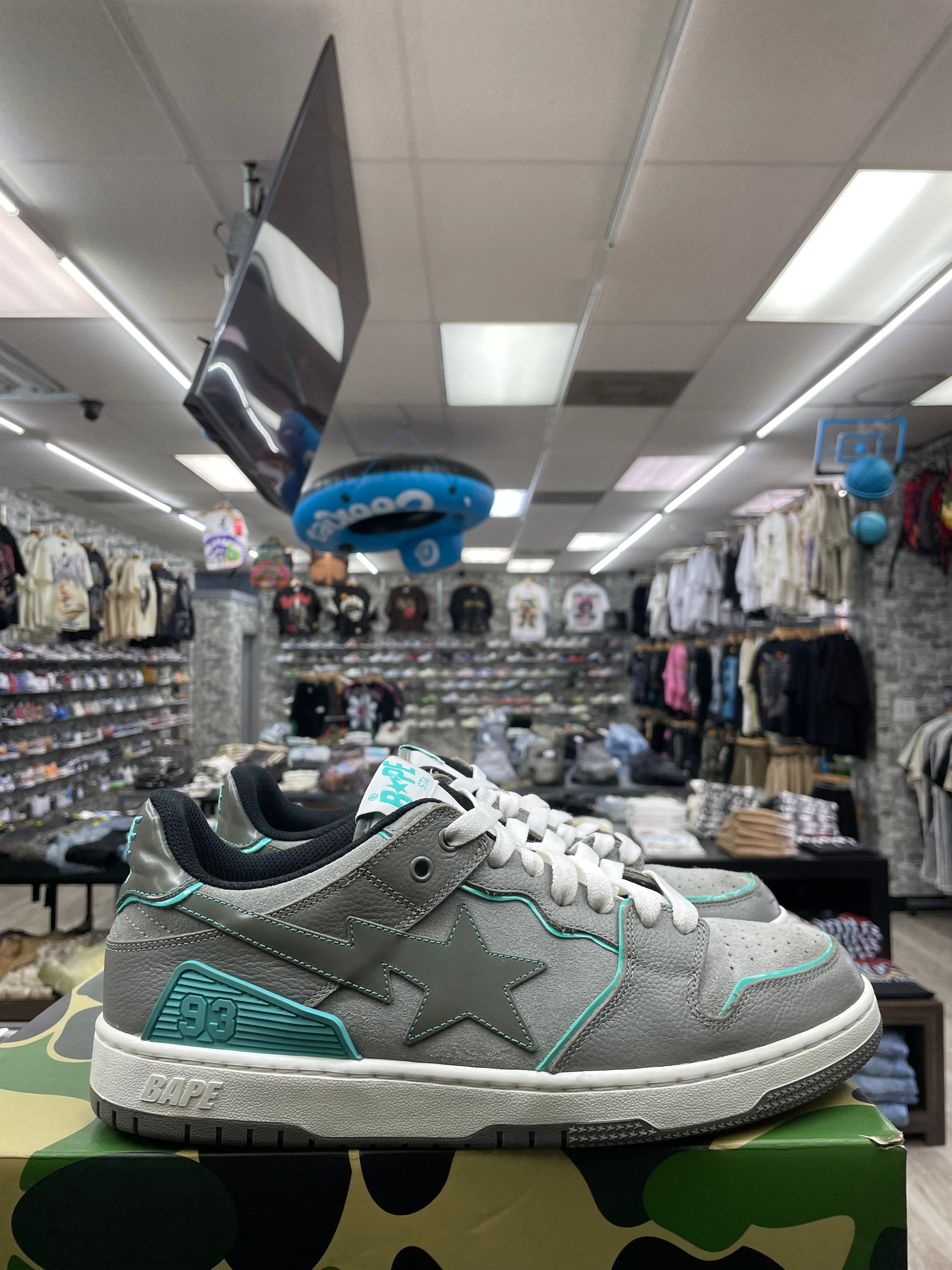 A Bathing Ape Bape Sta “Grey Torquoise” *Size 11 Preowned*