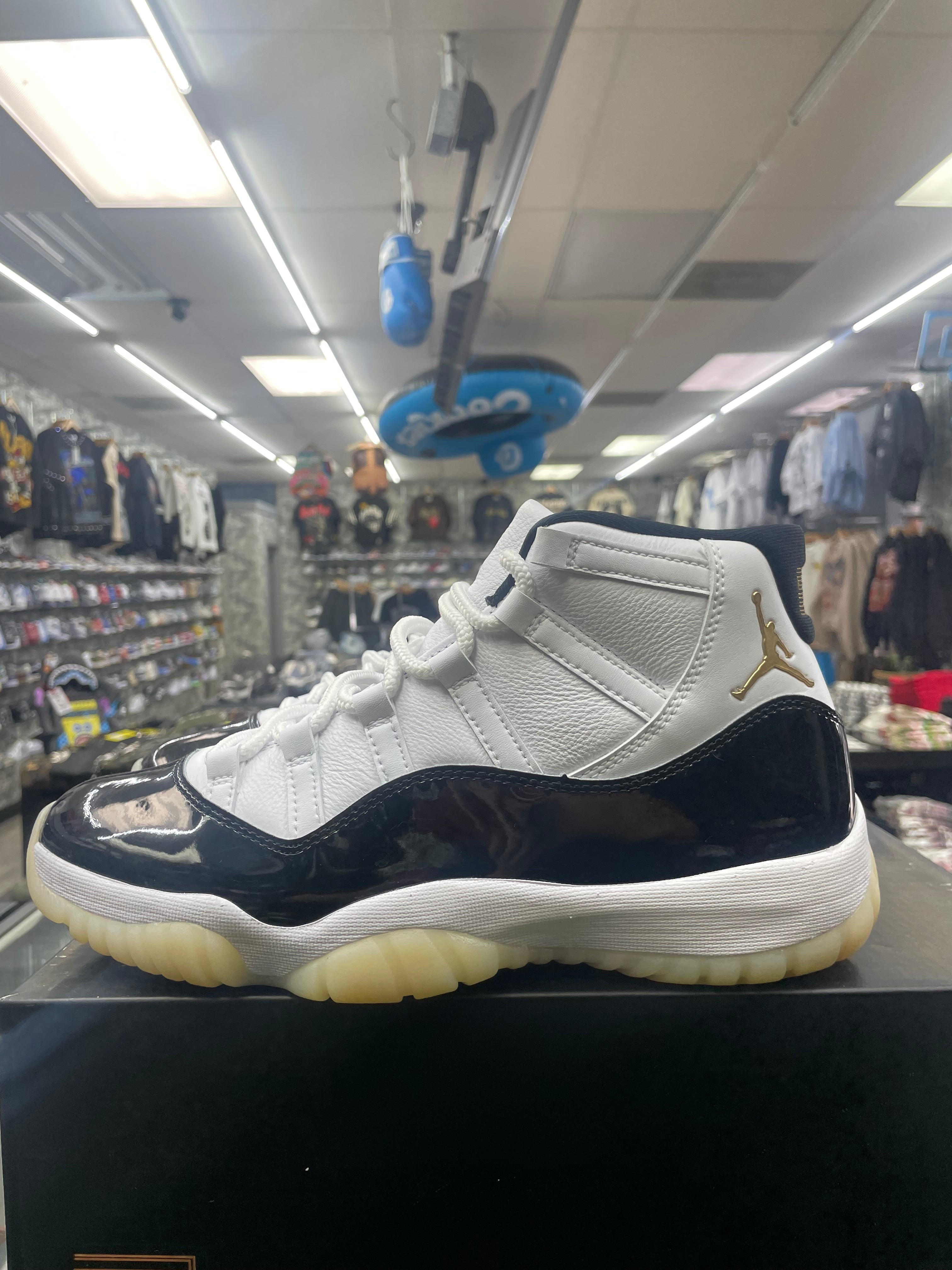Air Jordan Retro 11  “Dmp Gratitude” *Size 10.5 Preowned*
