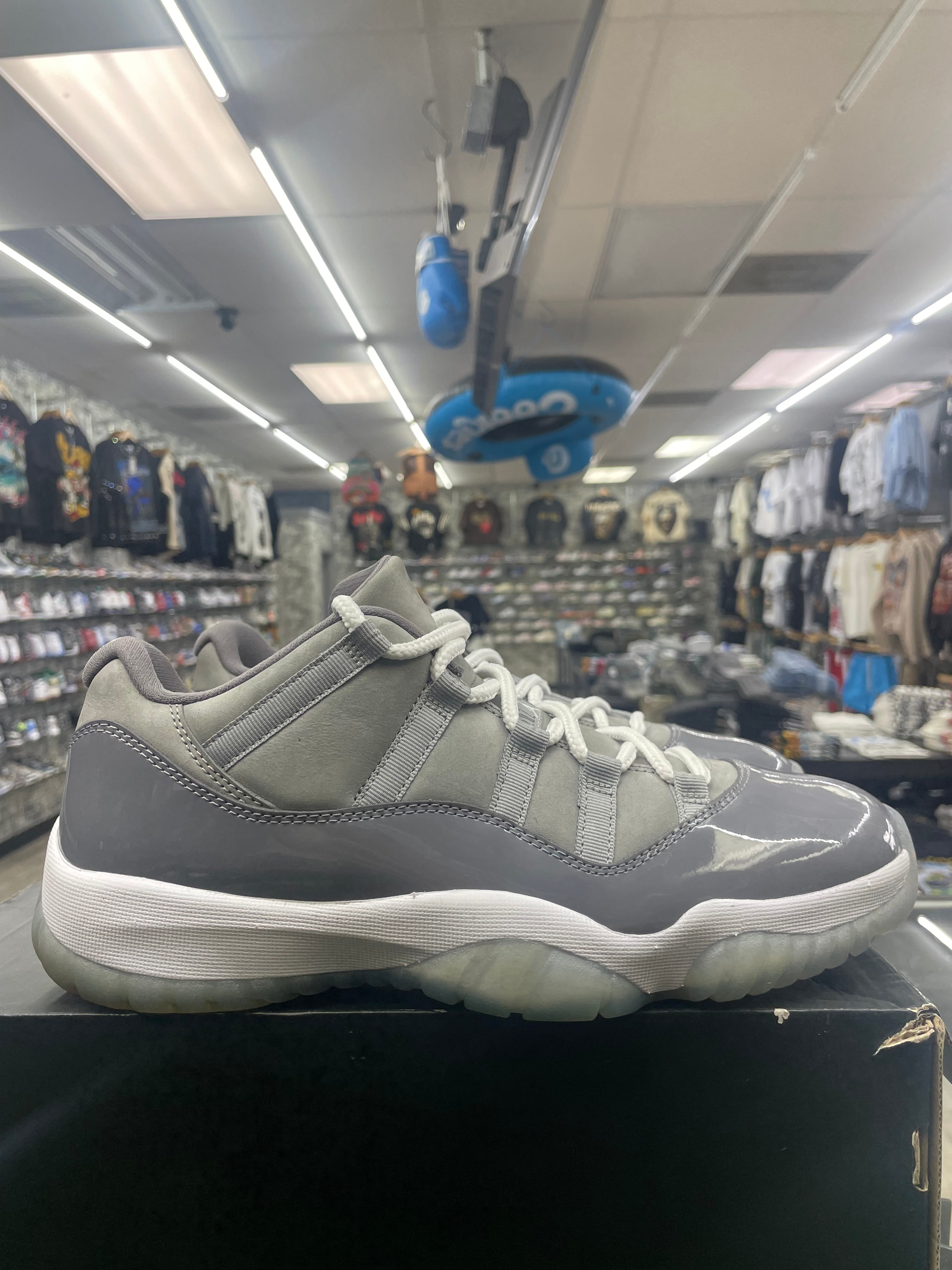 Air Jordan Retro 11 Low “Cool Grey” *Size 10 Preowned*