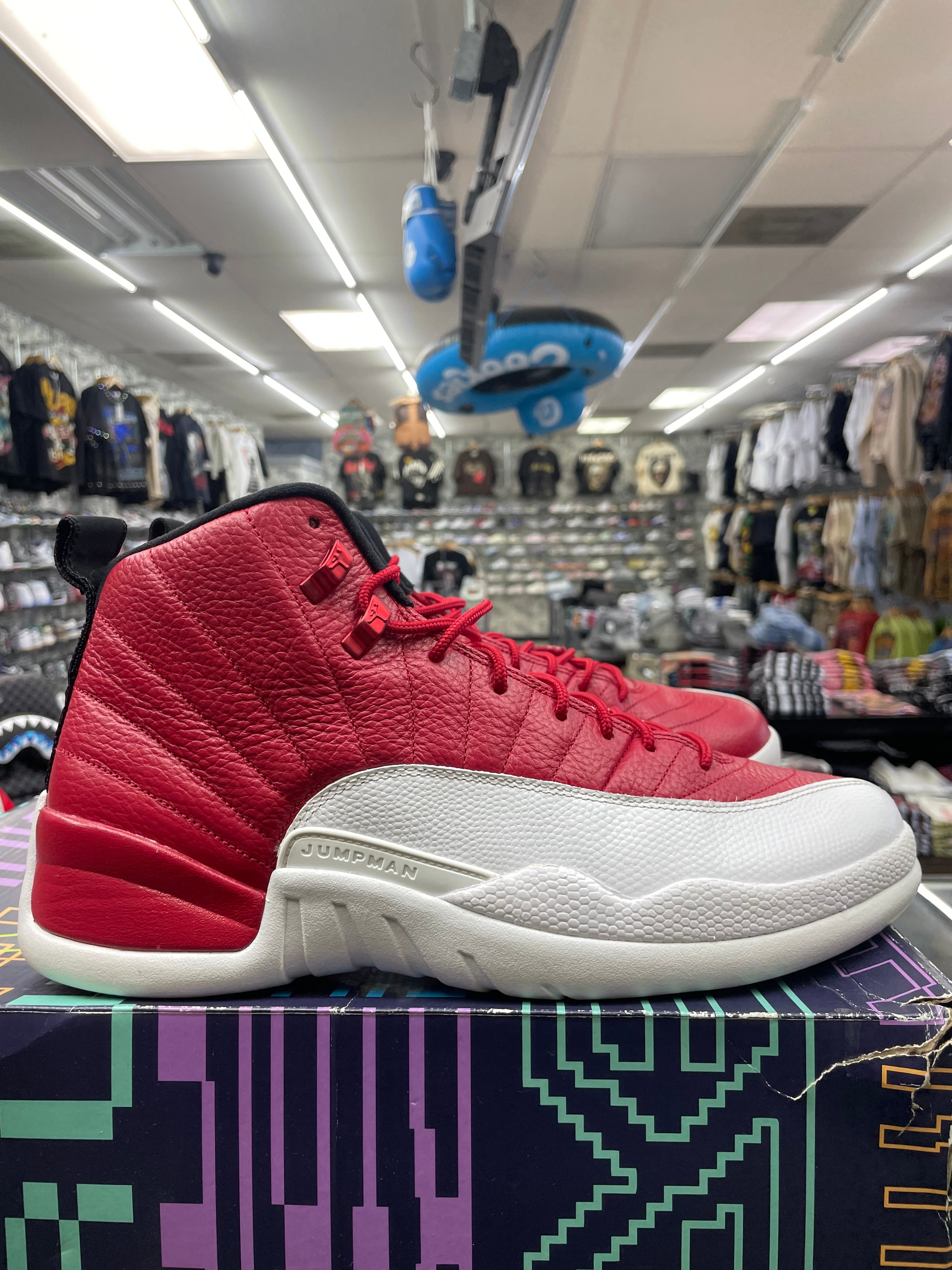 Air Jordan Retro 12 “Gym Red” *Size 12 Preowned* (130690-600)