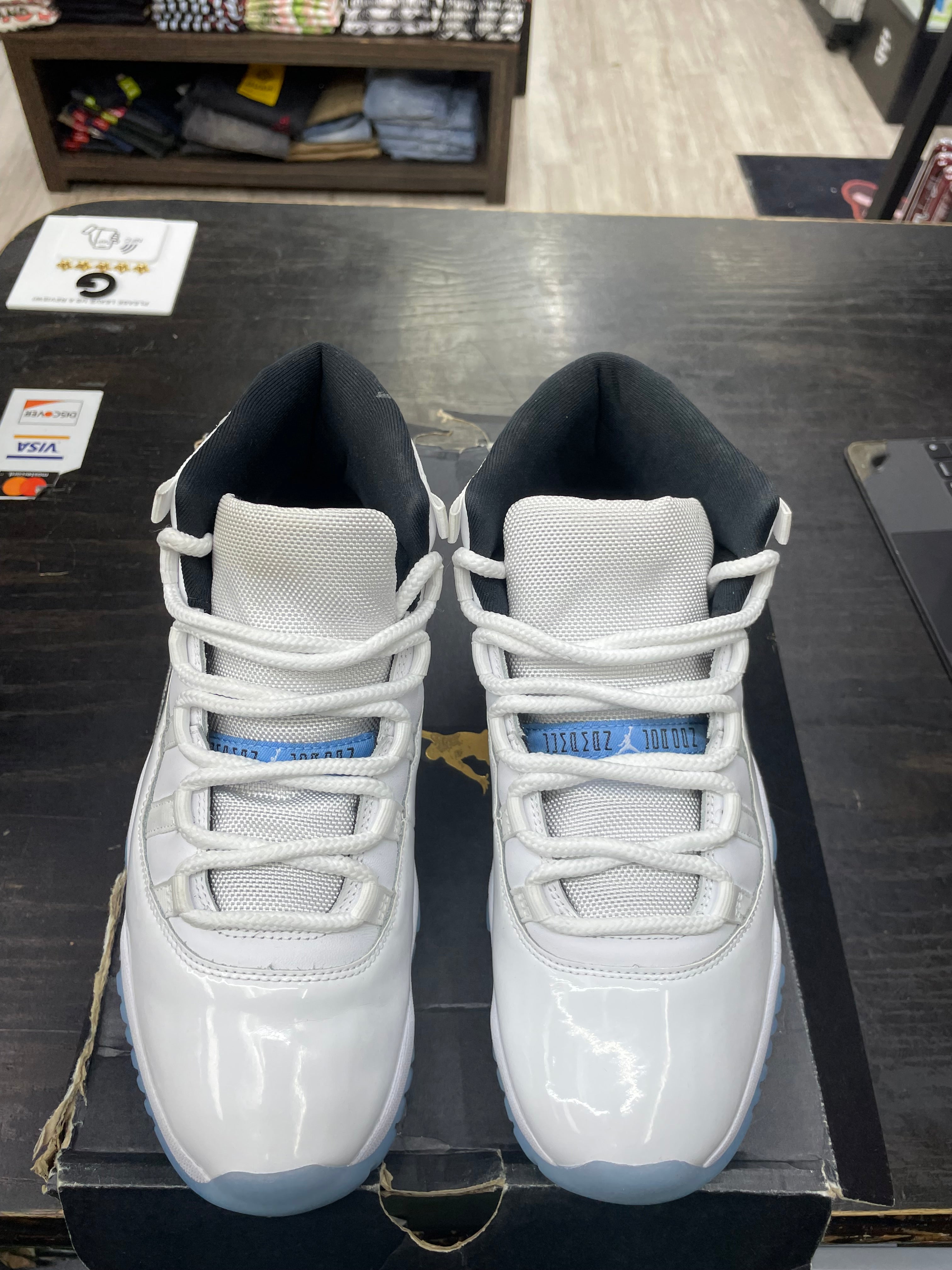 Air Jordan Retro 11 "Legend Blue" *Size 8.5 Preowned*