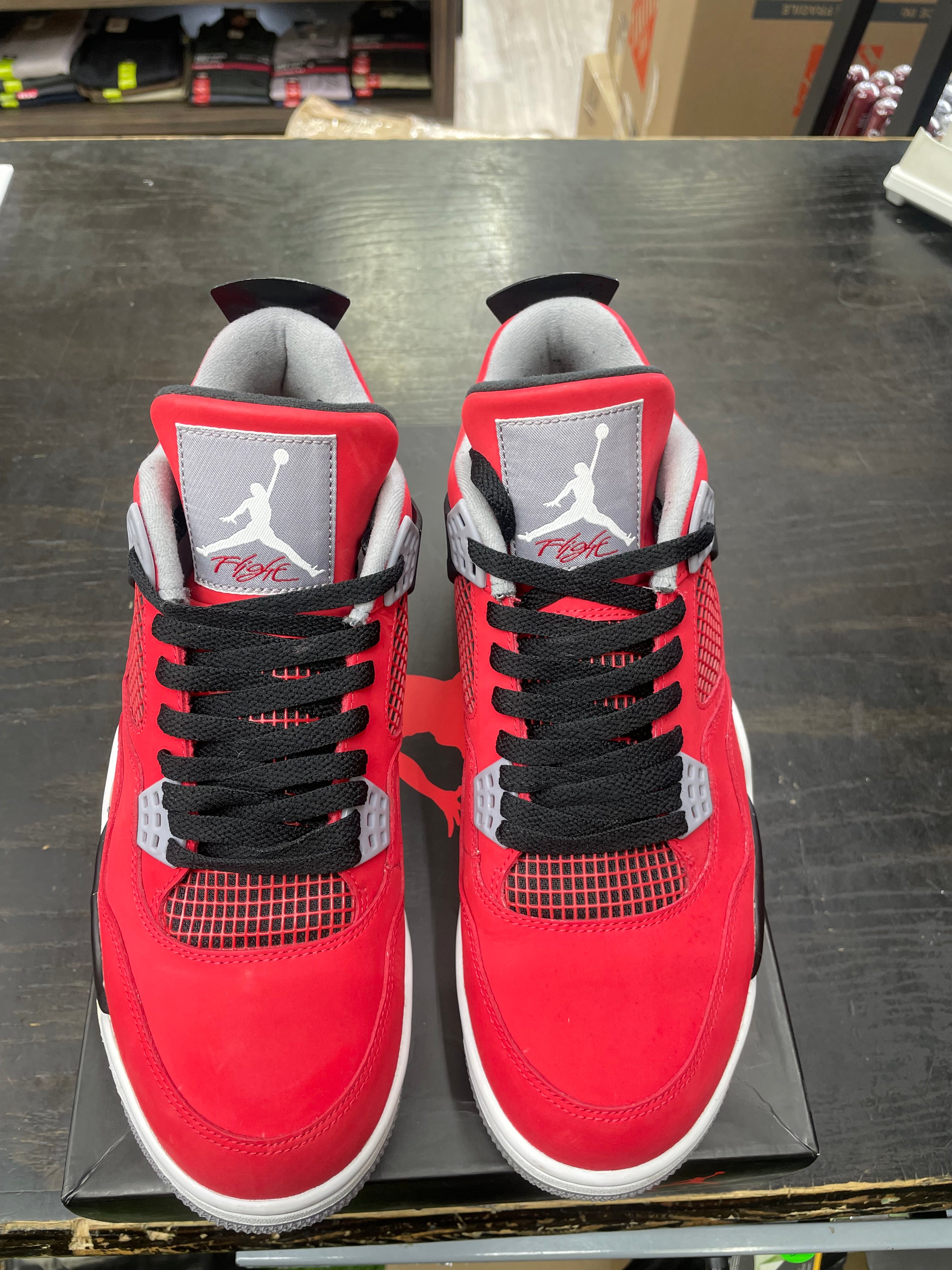 Air Jordan Retro 4  “Toro Bravo” *Size 10.5 Preowned* (308497-603)
