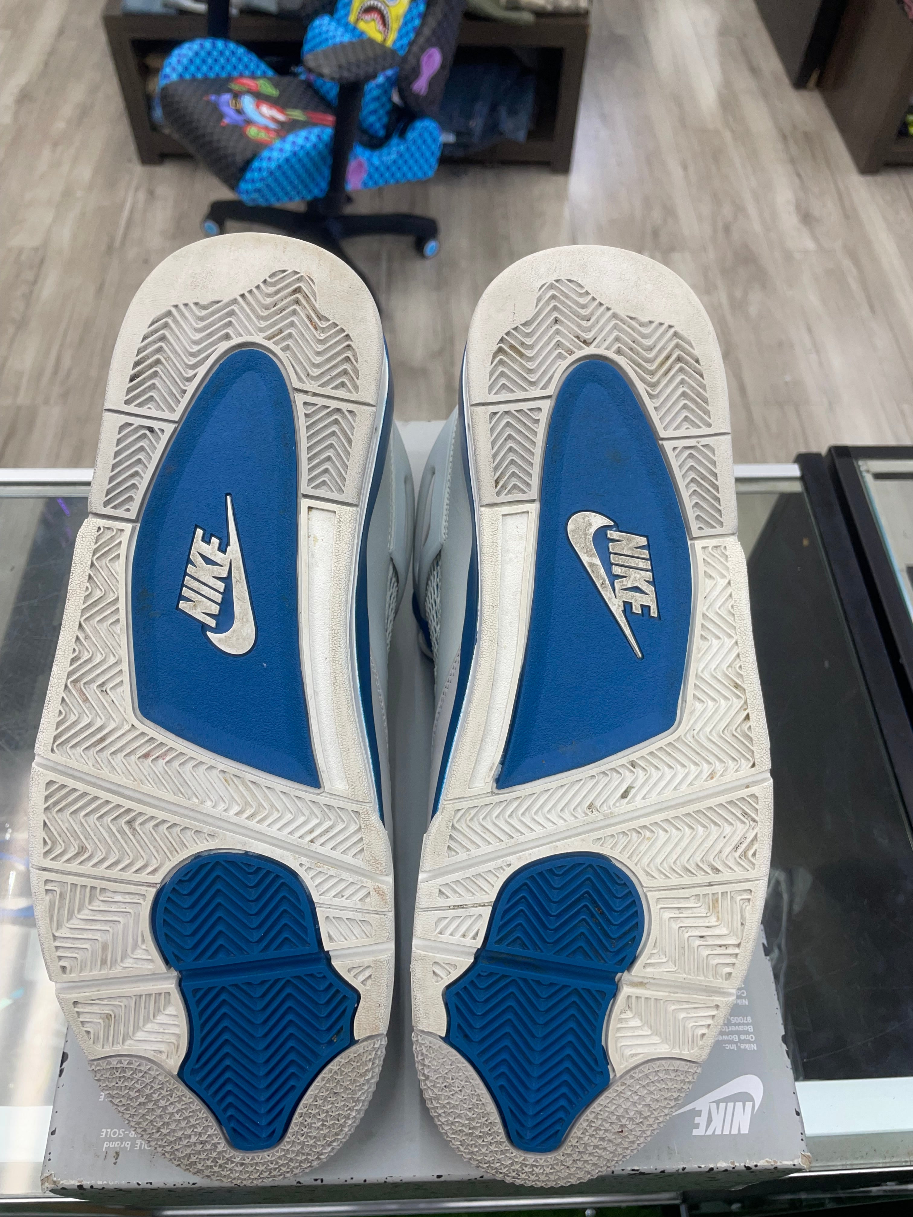 Air Jordan Retro 4 “Military Blue” *Size 12.5 Preowned* (FV5029-141)
