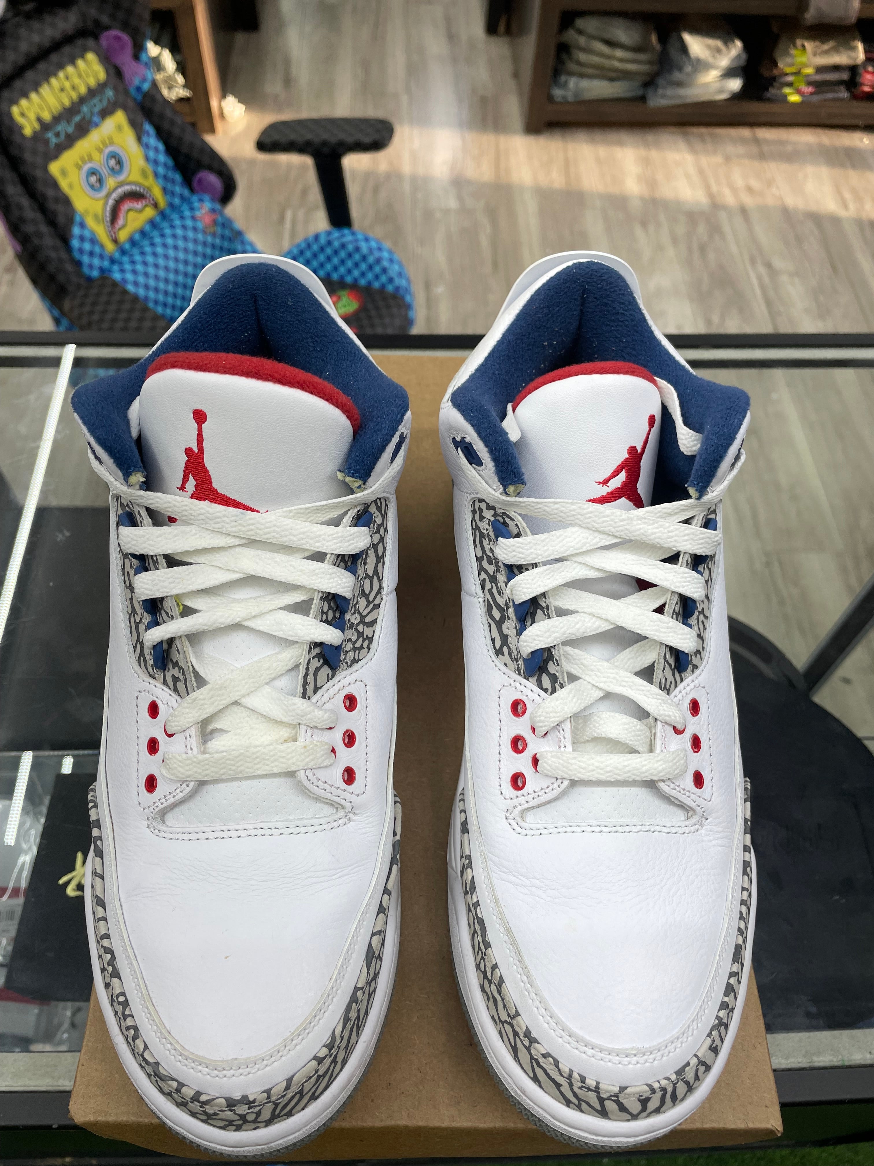 Air Jordan Retro 3 “True Blue” *Size 9.5 Preowned* (854262-106)