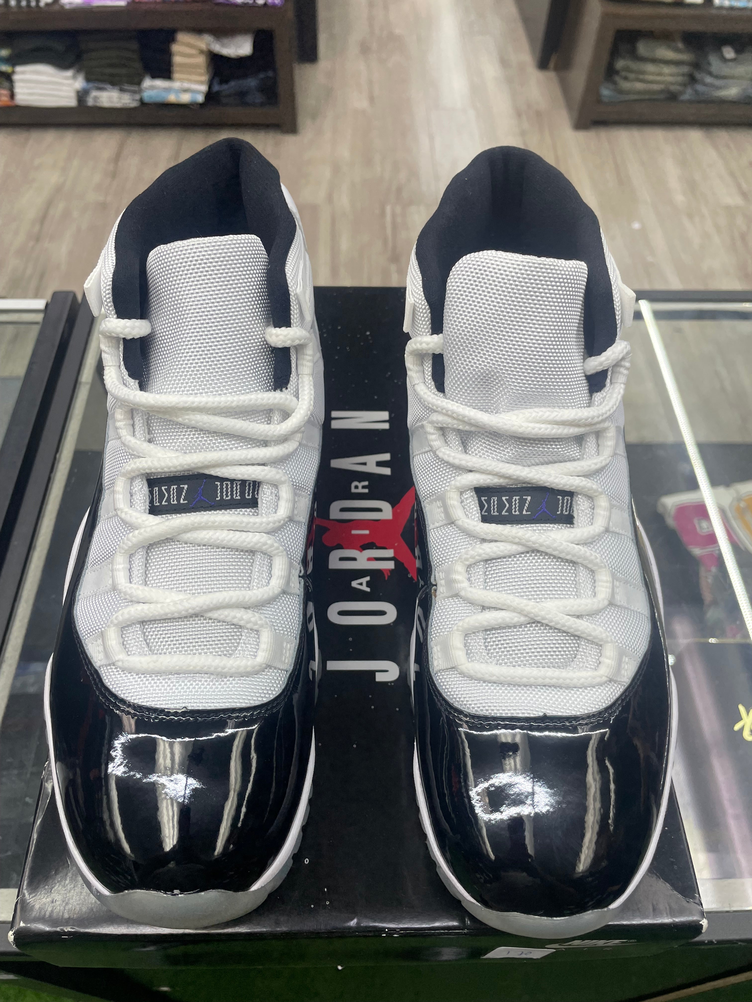 Air Jordan Retro 11 “Concord” *Size 10.5 Preowned* (378037-100)