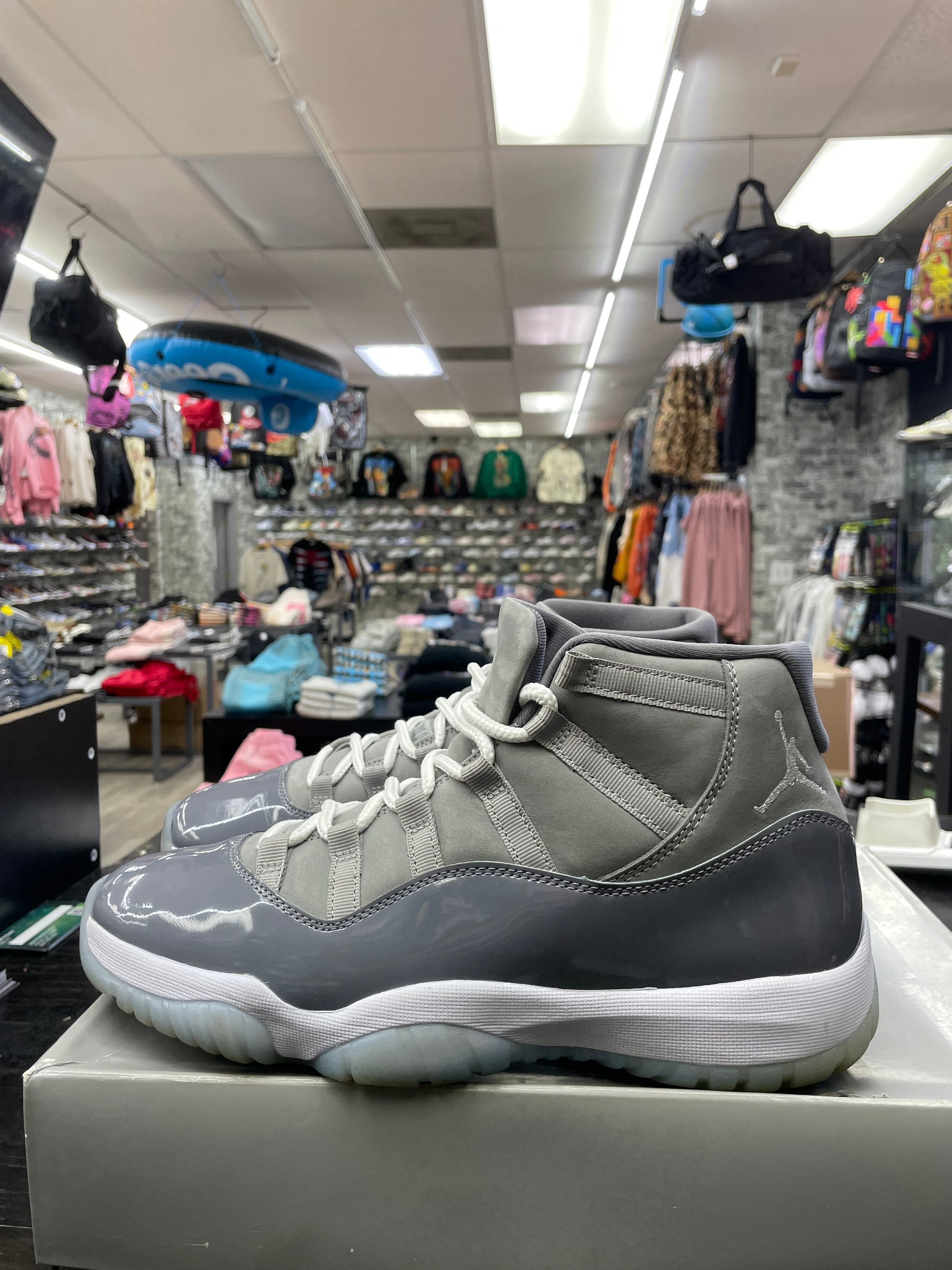 Air Jordan Retro 11 “Cool Grey” *Size 10.5 Preowned*
