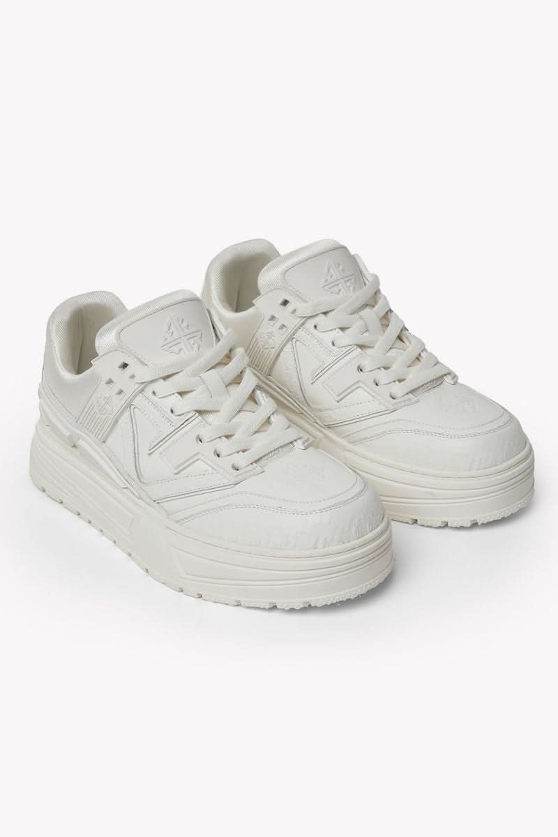 Guapi “Ghost White Reign” Shoes