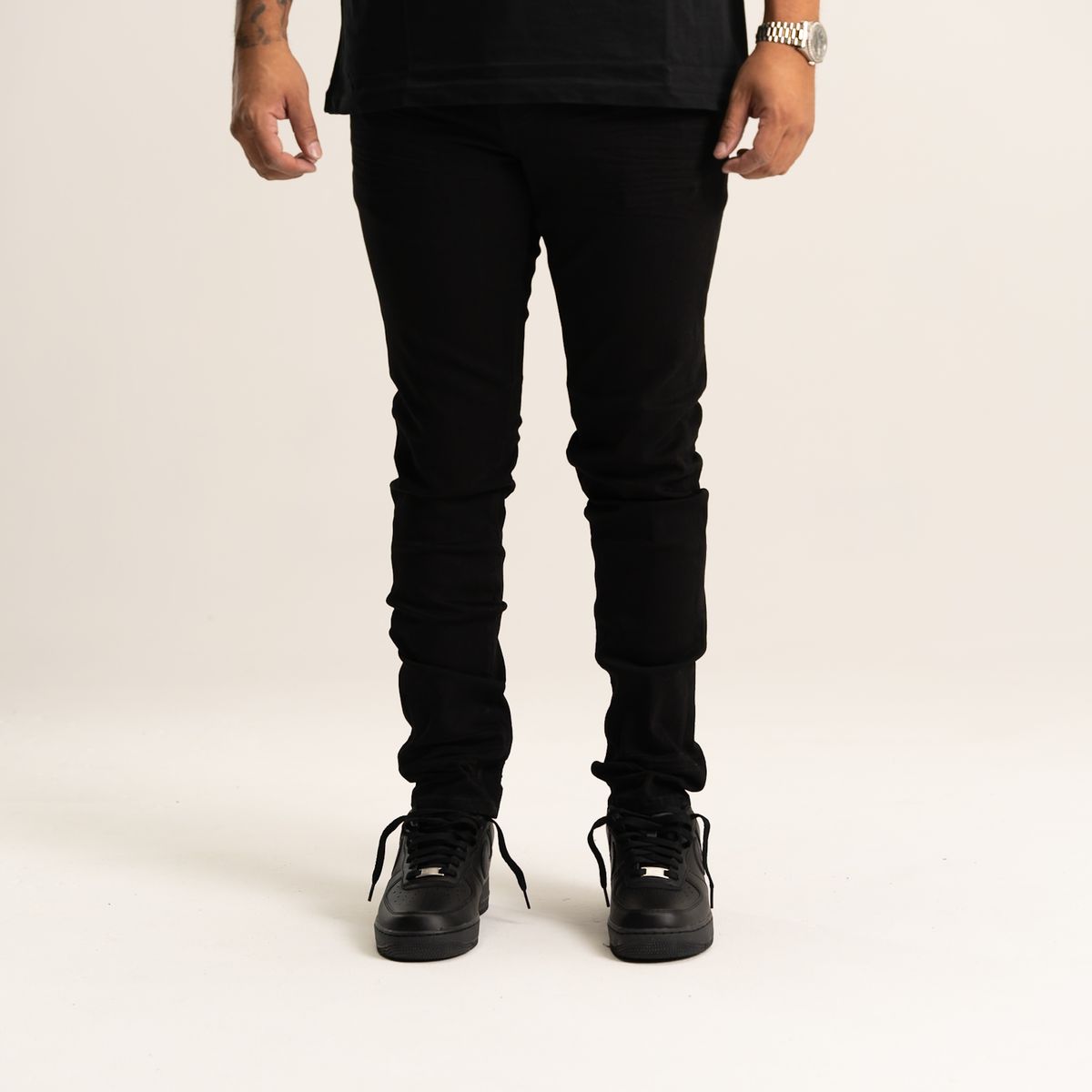 Reveer “Jet Black” Jeans