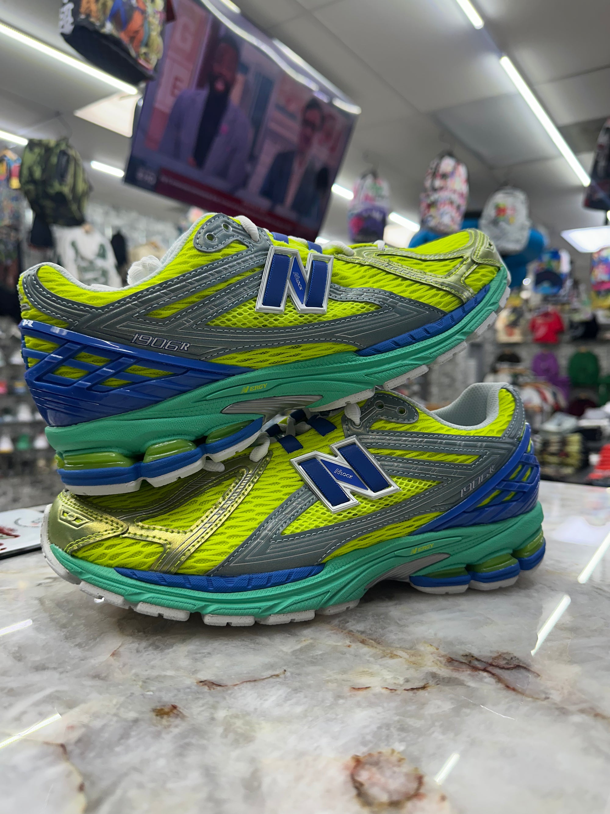 New Balance 1906R “Alkaline Green Blue Bird” U19063EN
