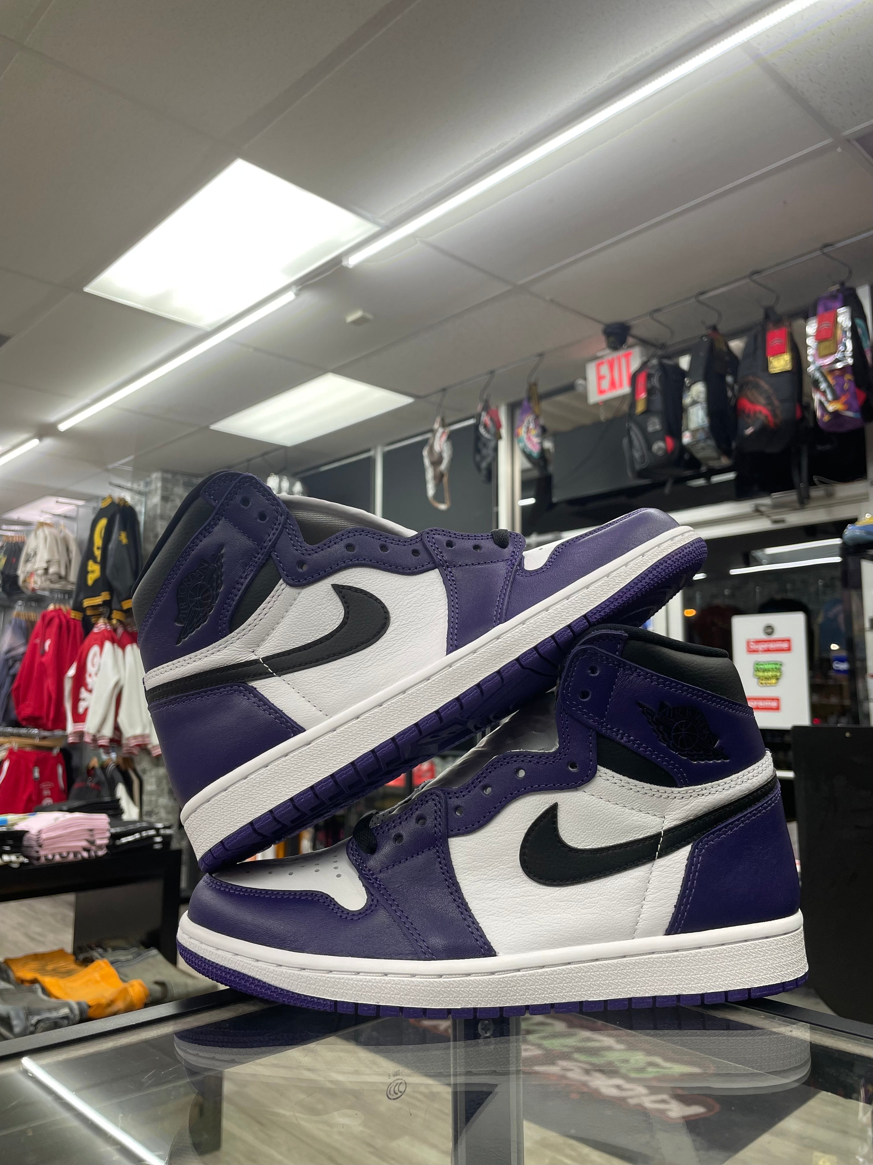 Air Jordan Retro 1 “Court Purple White”