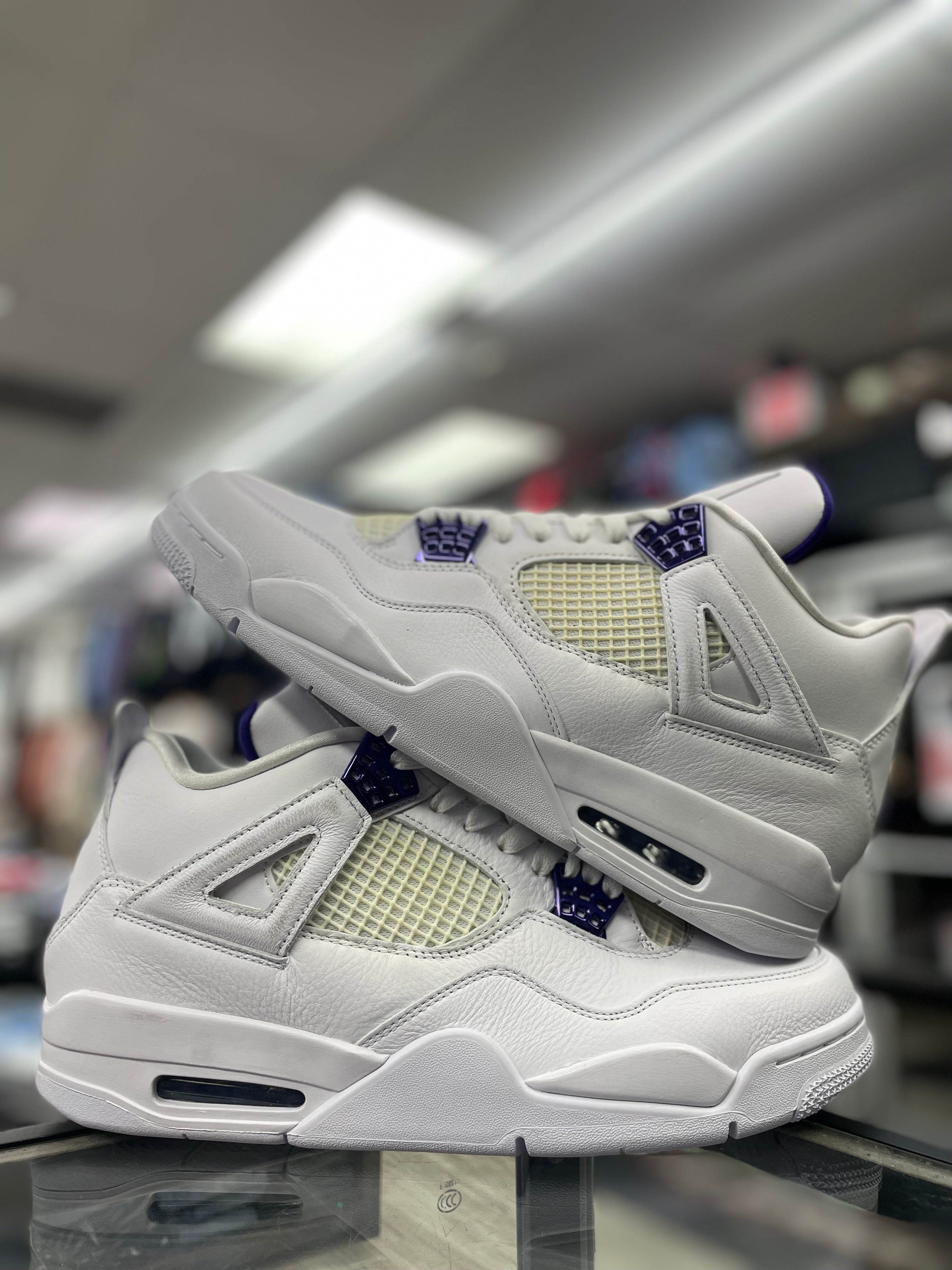 Air Jordan Retro 4 “Metallic Purple”