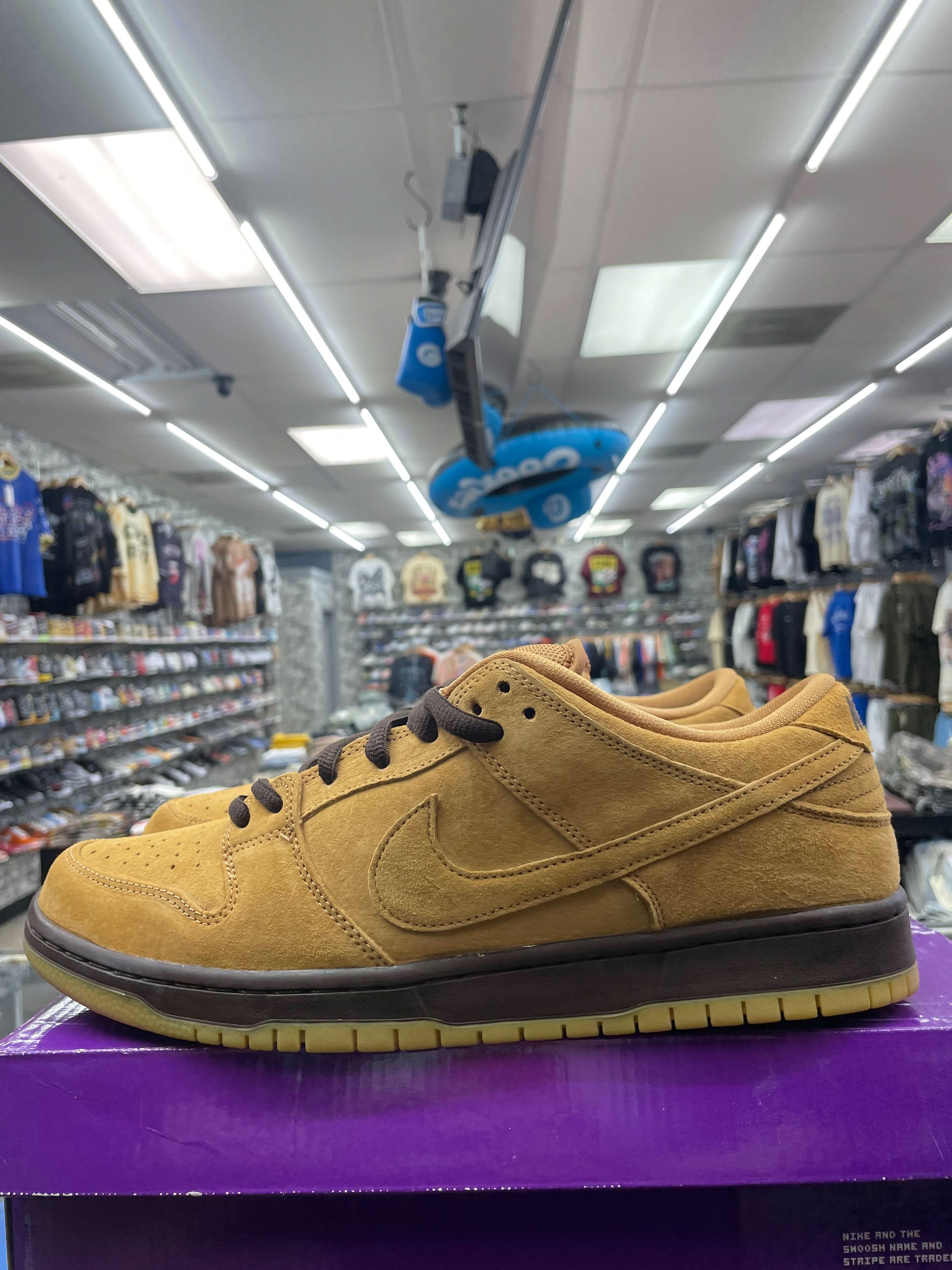 Nike SB Dunk Low “Wheat” *Size 12 Preowned*
