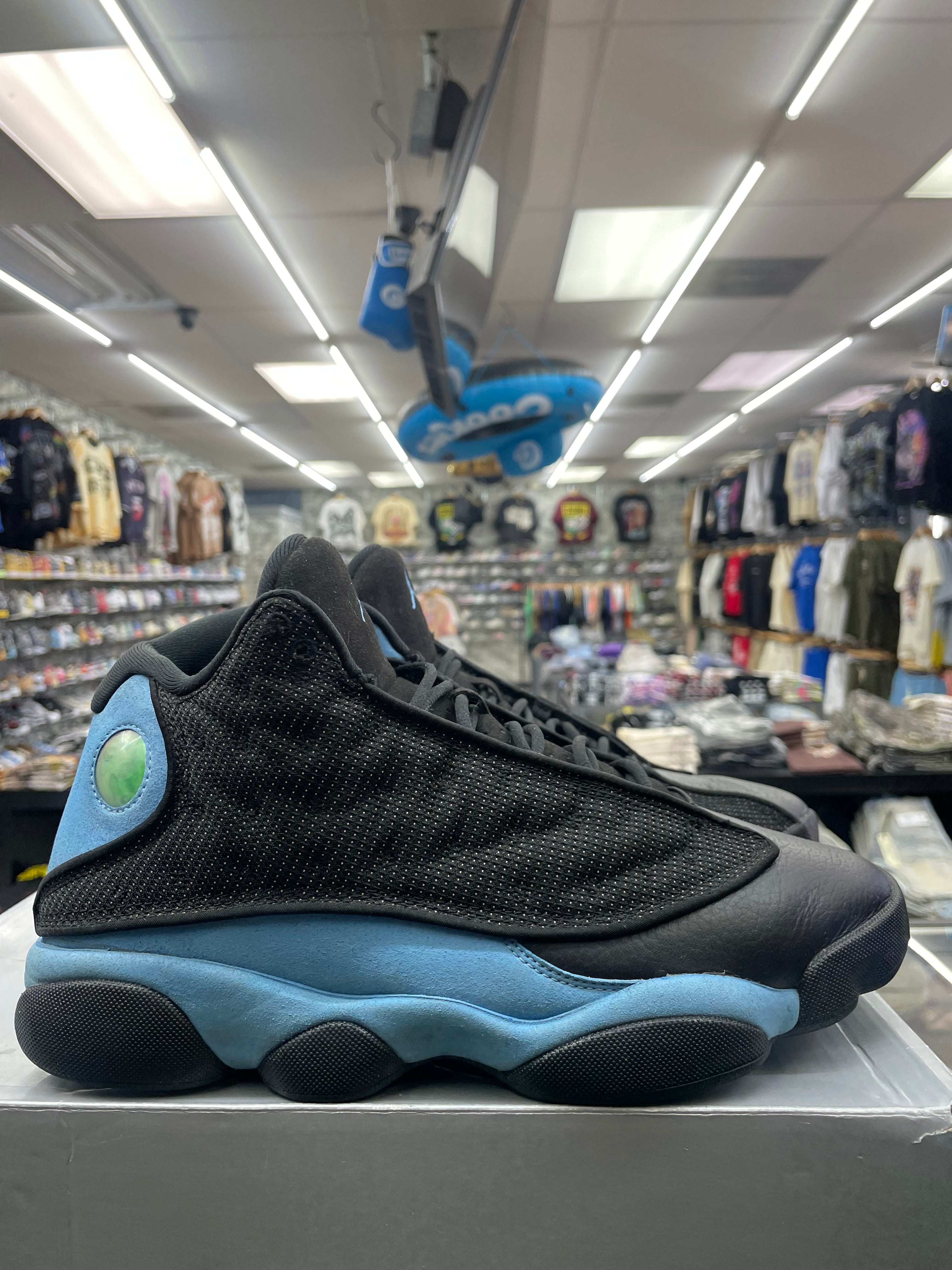 Air Jordan Retro 13 “Black University Blue” *Size 9.5 Preowned*