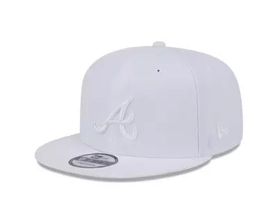 New Era 9Fifty Snapback "Atlanta Braves" TRIPLE WHITE 60440184