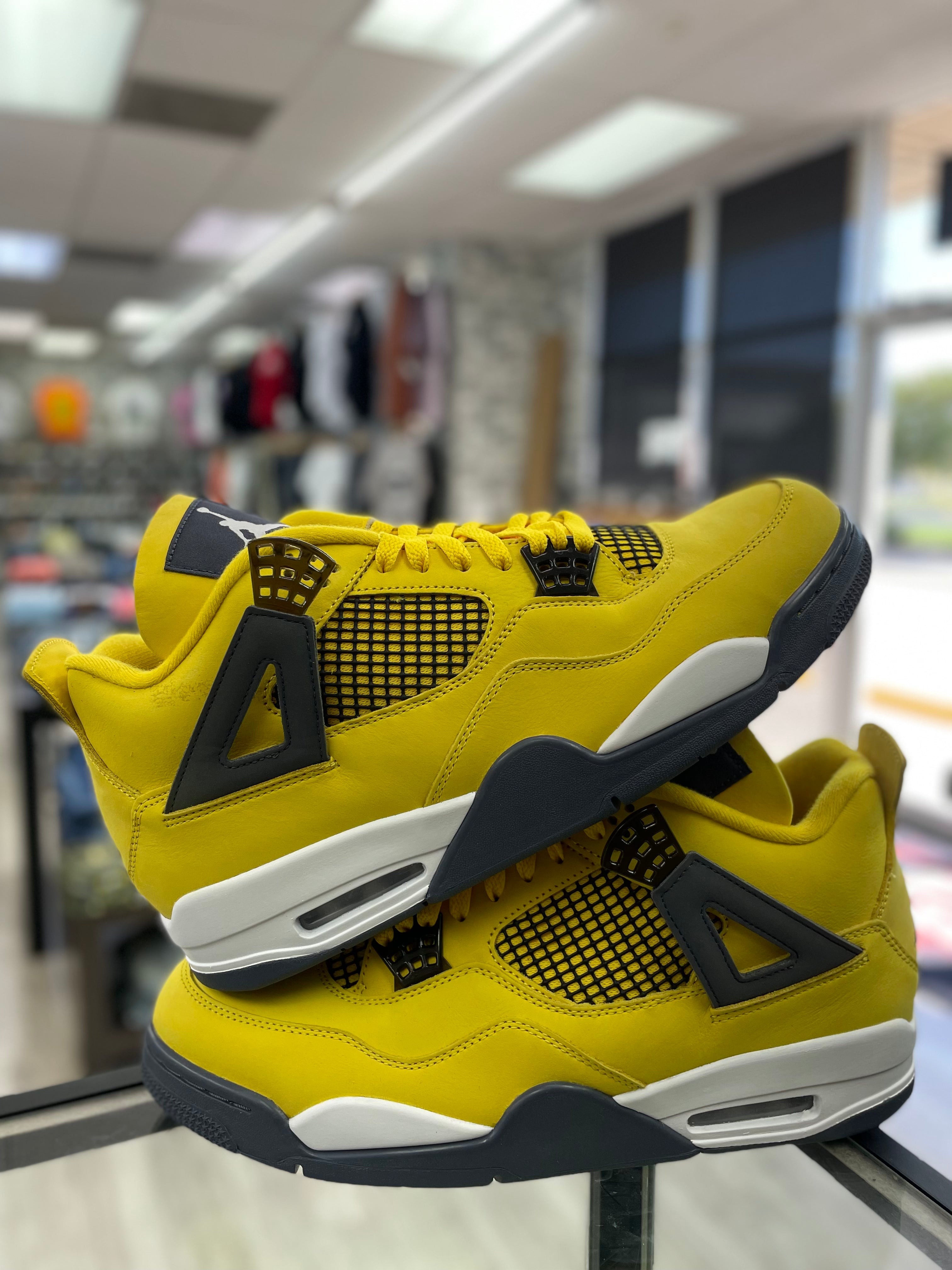 Air Jordan Retro 4 "Lightning" (Men)