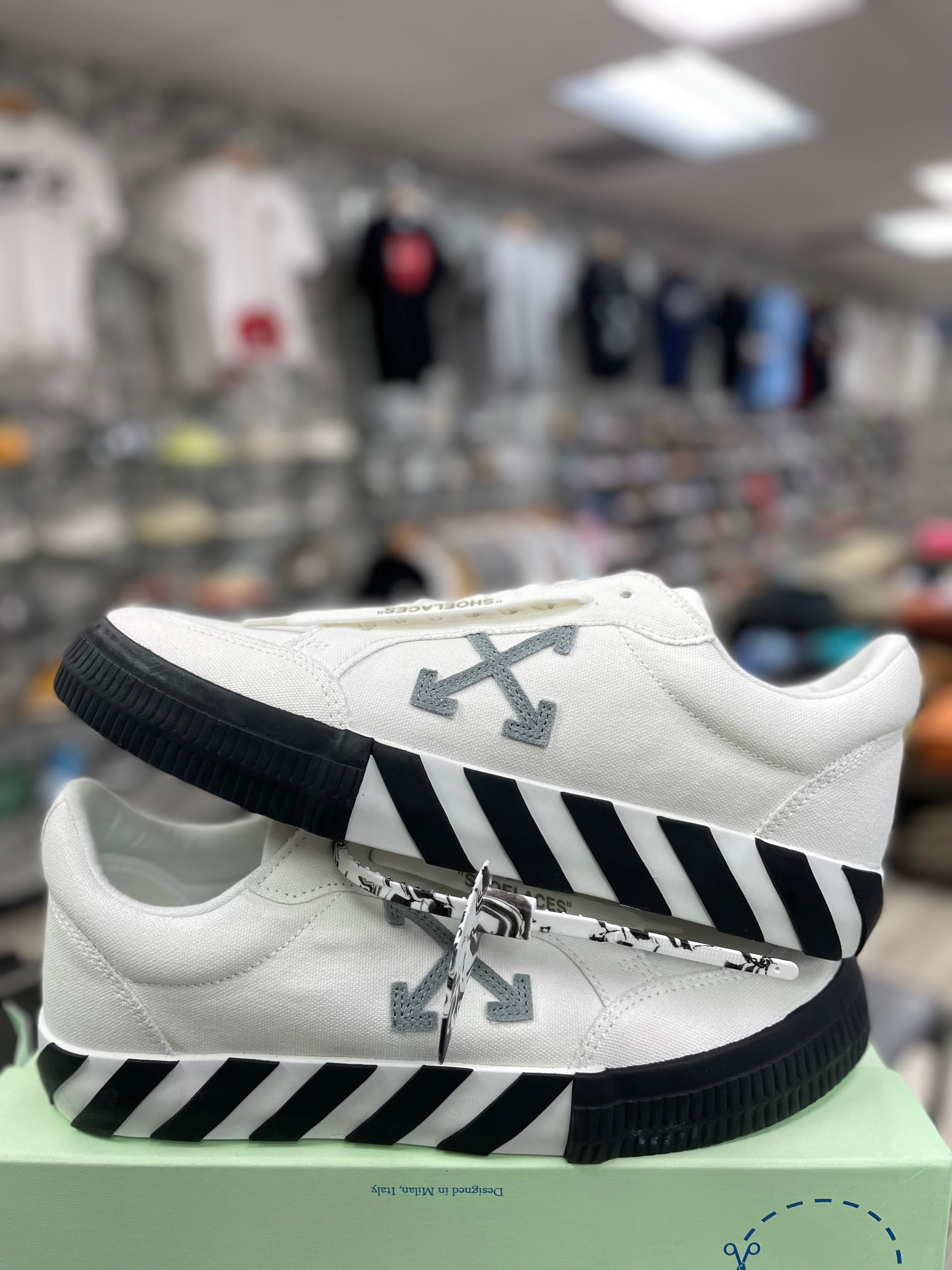 OFF-WHITE Vulc Low "Grey White"