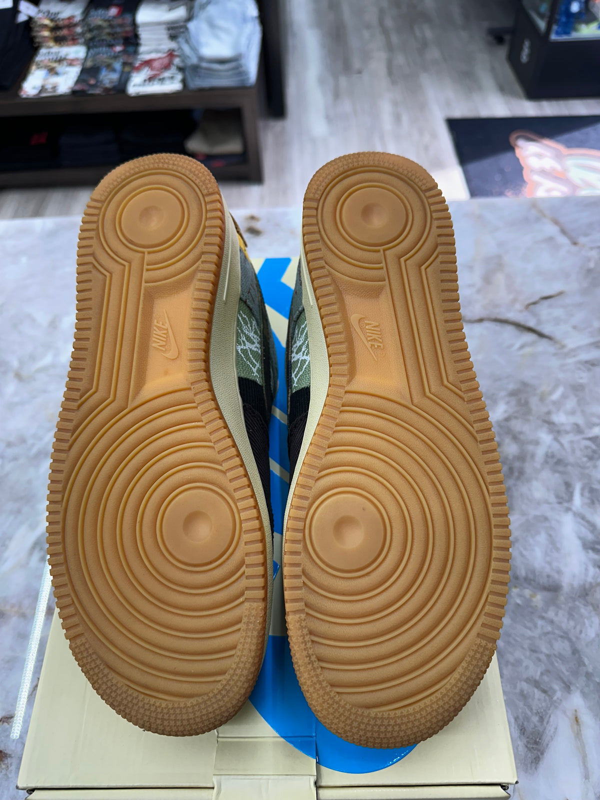 Nike Air Force 1 Low “Travis Scott Cactus Jack” *Size 11 Preowned* CN2405-900