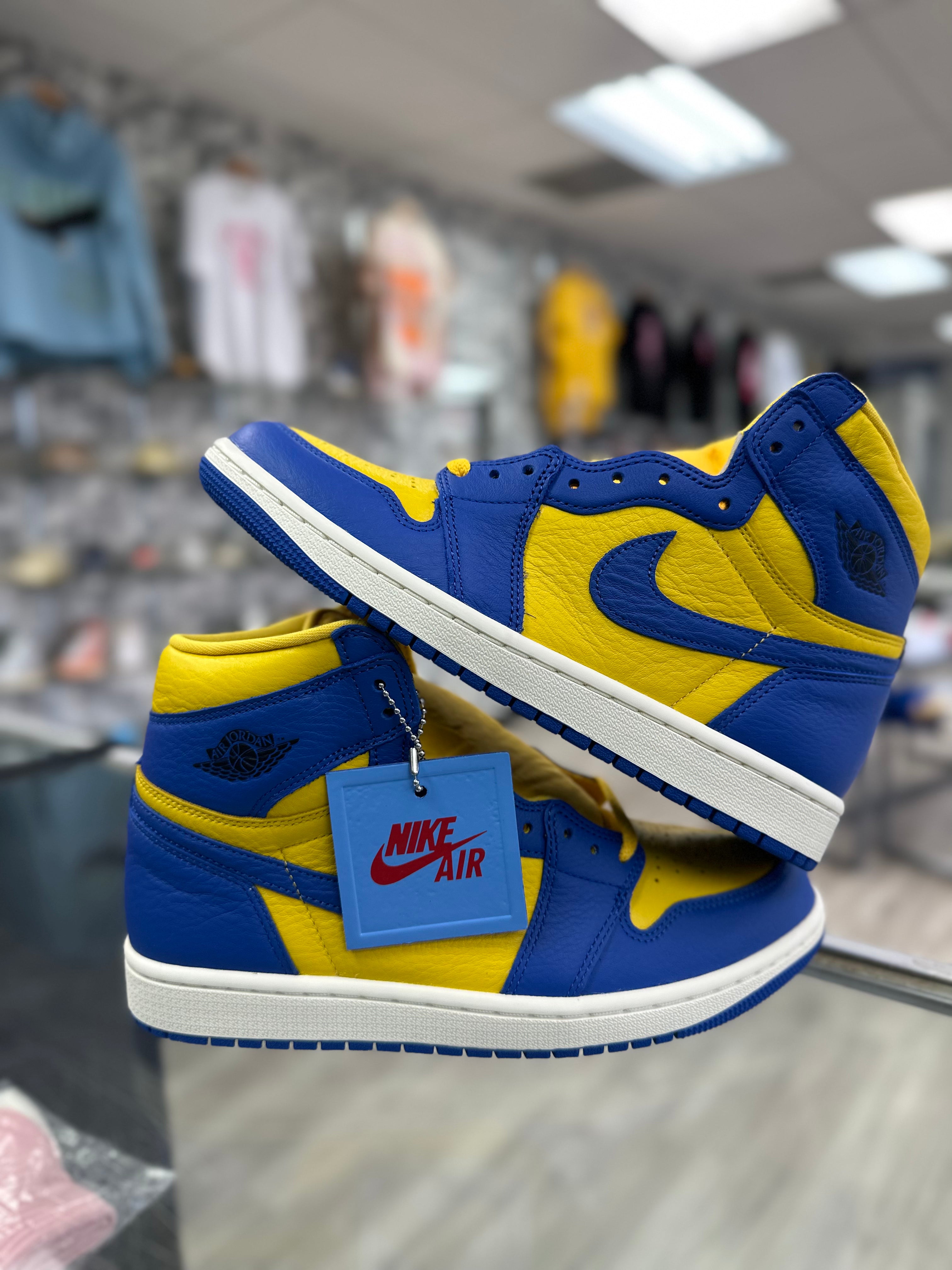 Air Jordan 1 "Reverse Laney"