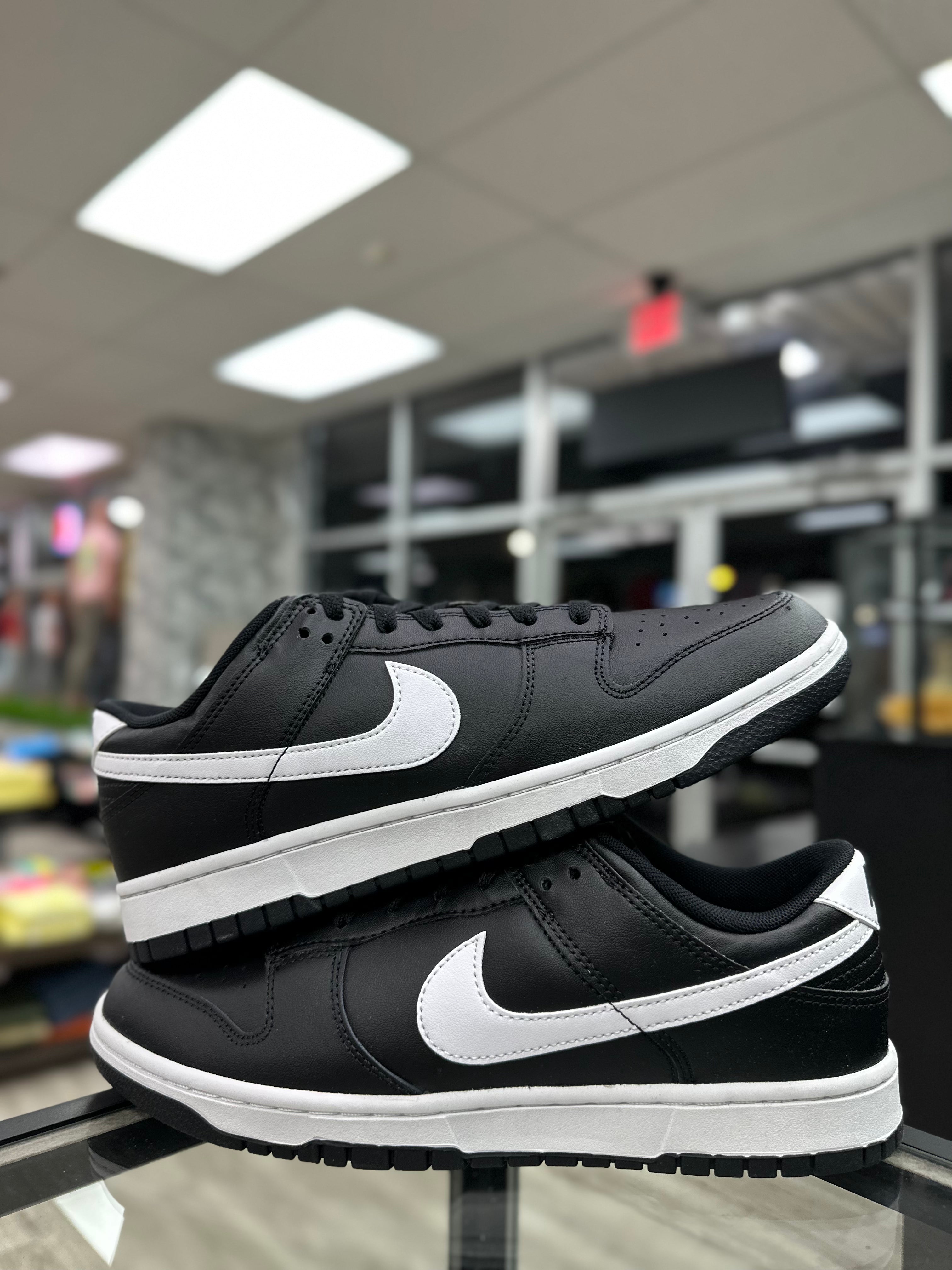 Nike Dunk Low "Reverse Panda 2.0"